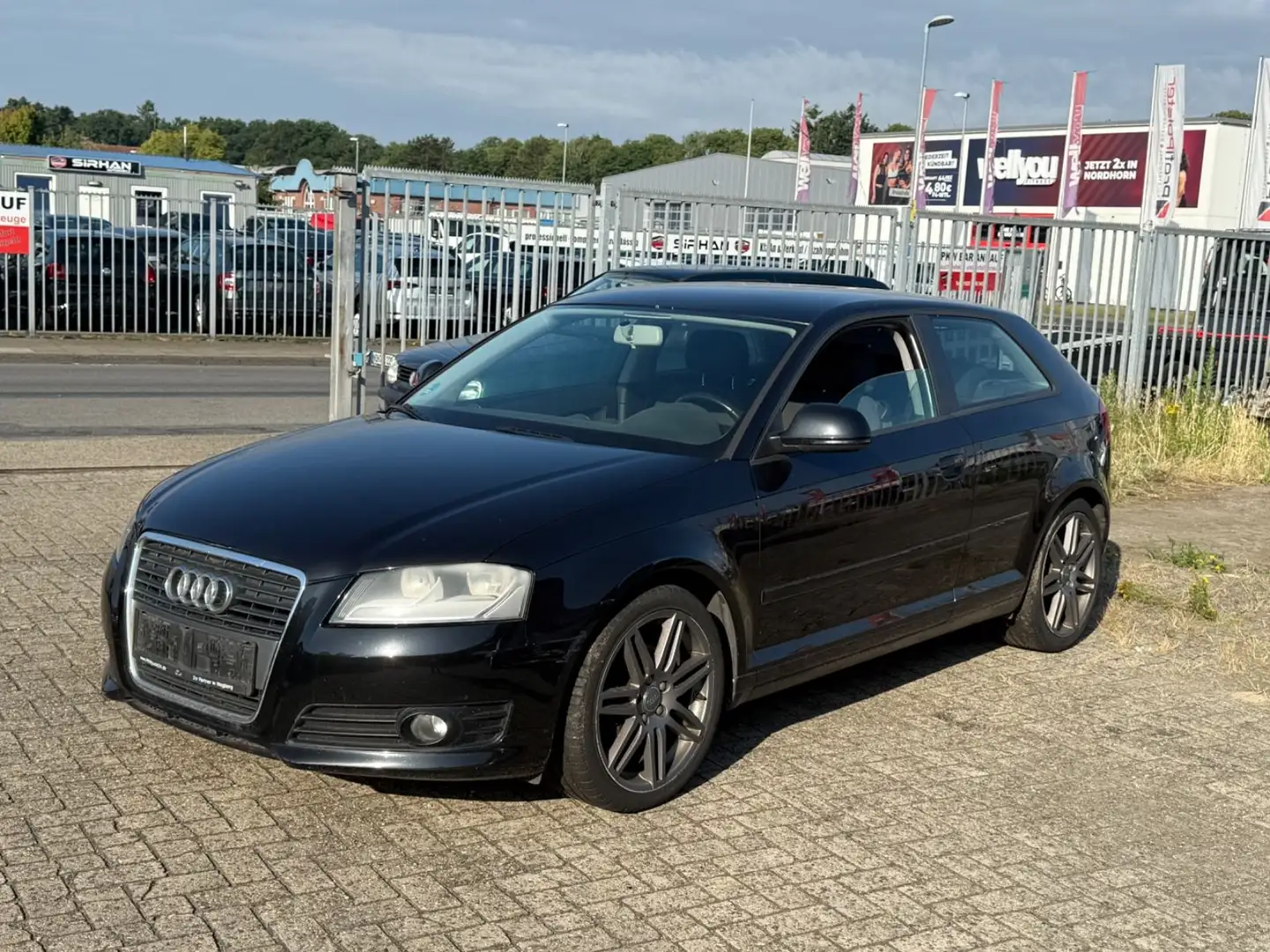 Audi A3 1.4 TFSI Ambition*KLIMAAUTOMATIK*** Schwarz - 1