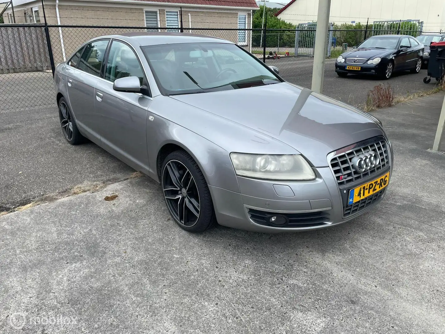 Audi A6 Limousine 3.2 FSi quattro edition | LEES TEKST Gris - 1