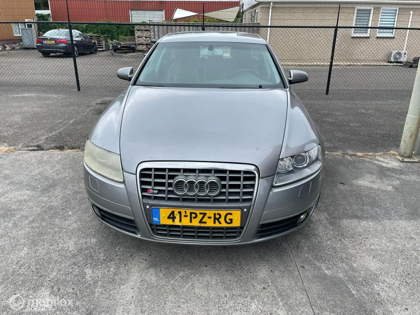 Audi A6 Limousine 3.2 FSi quattro edition | LEES TEKST Gris - 2