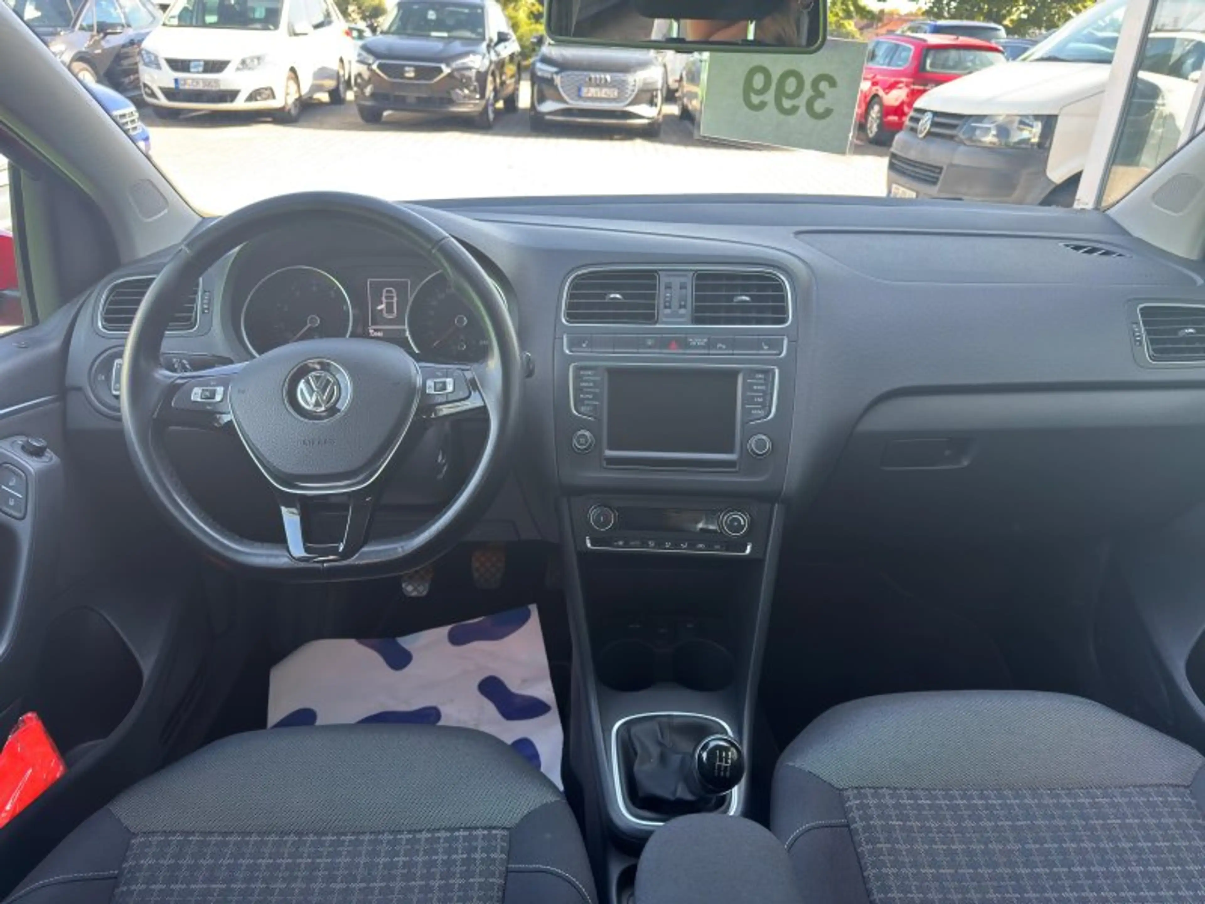 Volkswagen Polo 1.0 Comfortline Navi Parktronic Climatronic Sitzhe — photo 11