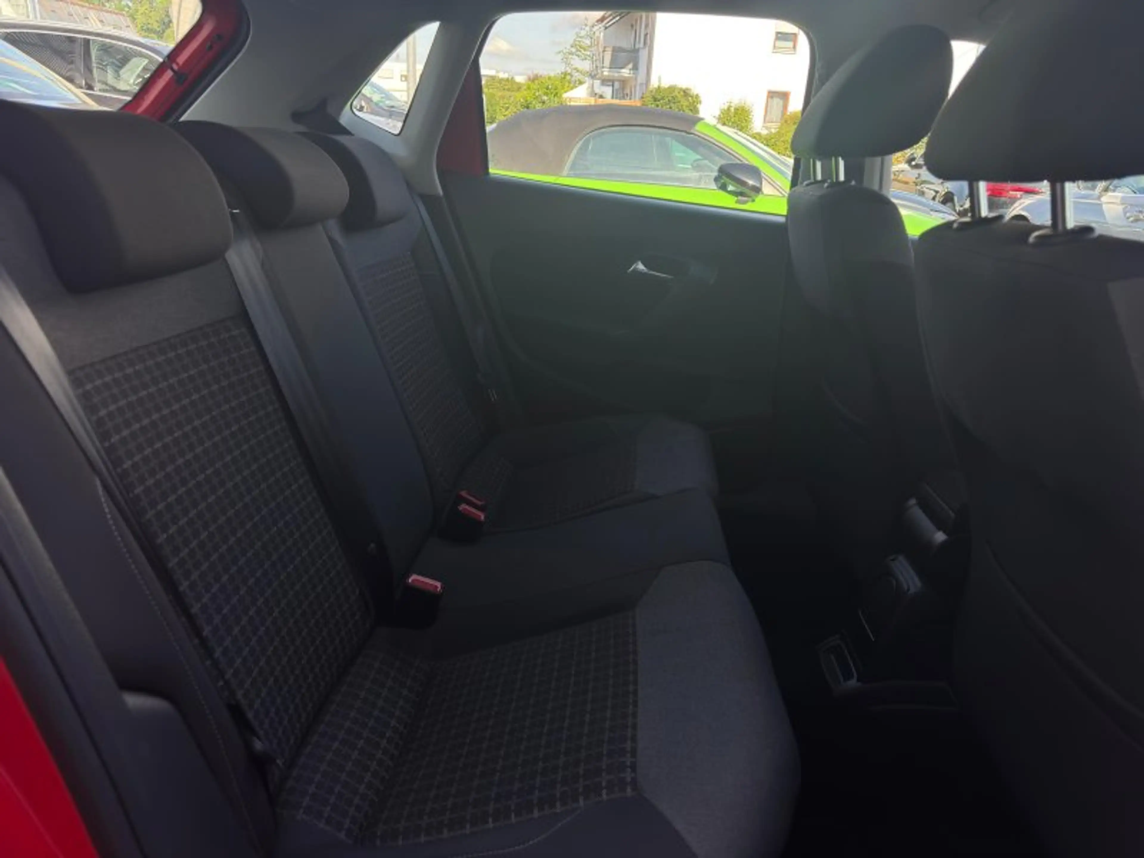 Volkswagen Polo 1.0 Comfortline Navi Parktronic Climatronic Sitzhe — photo 12