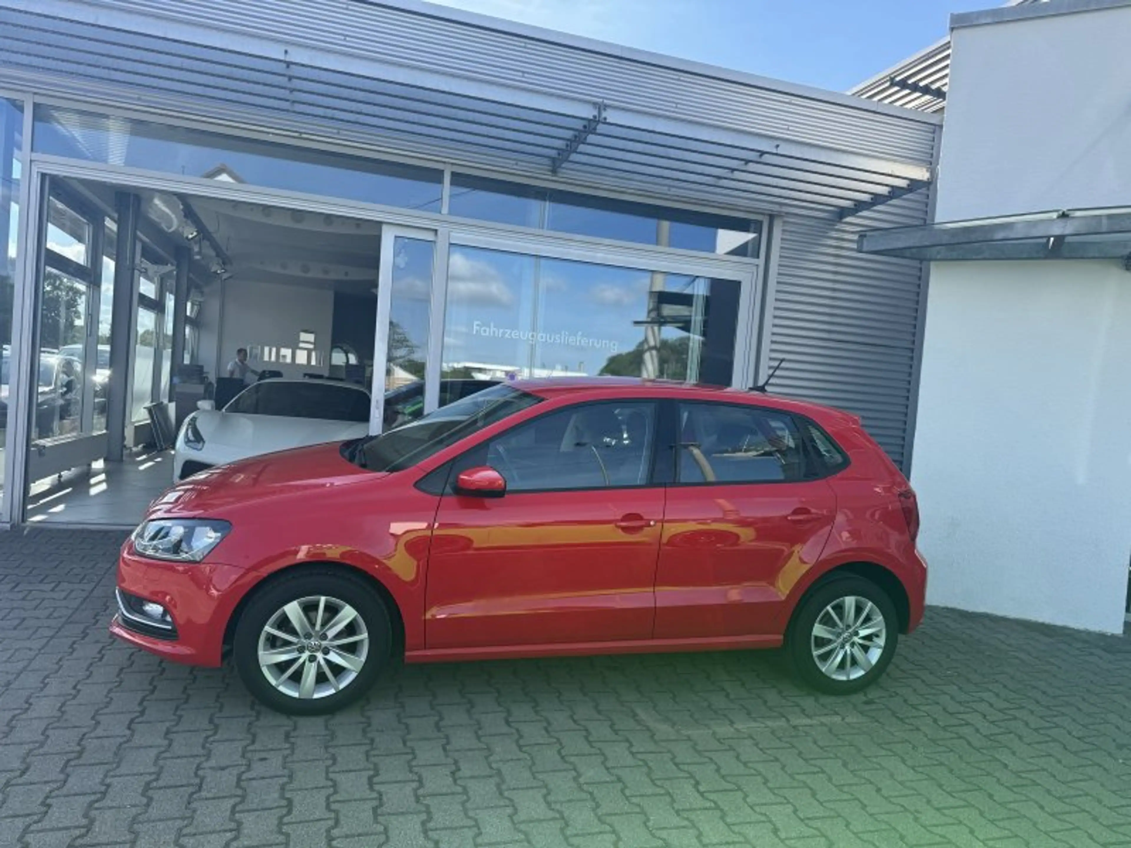 Volkswagen Polo 1.0 Comfortline Navi Parktronic Climatronic Sitzhe — photo 4