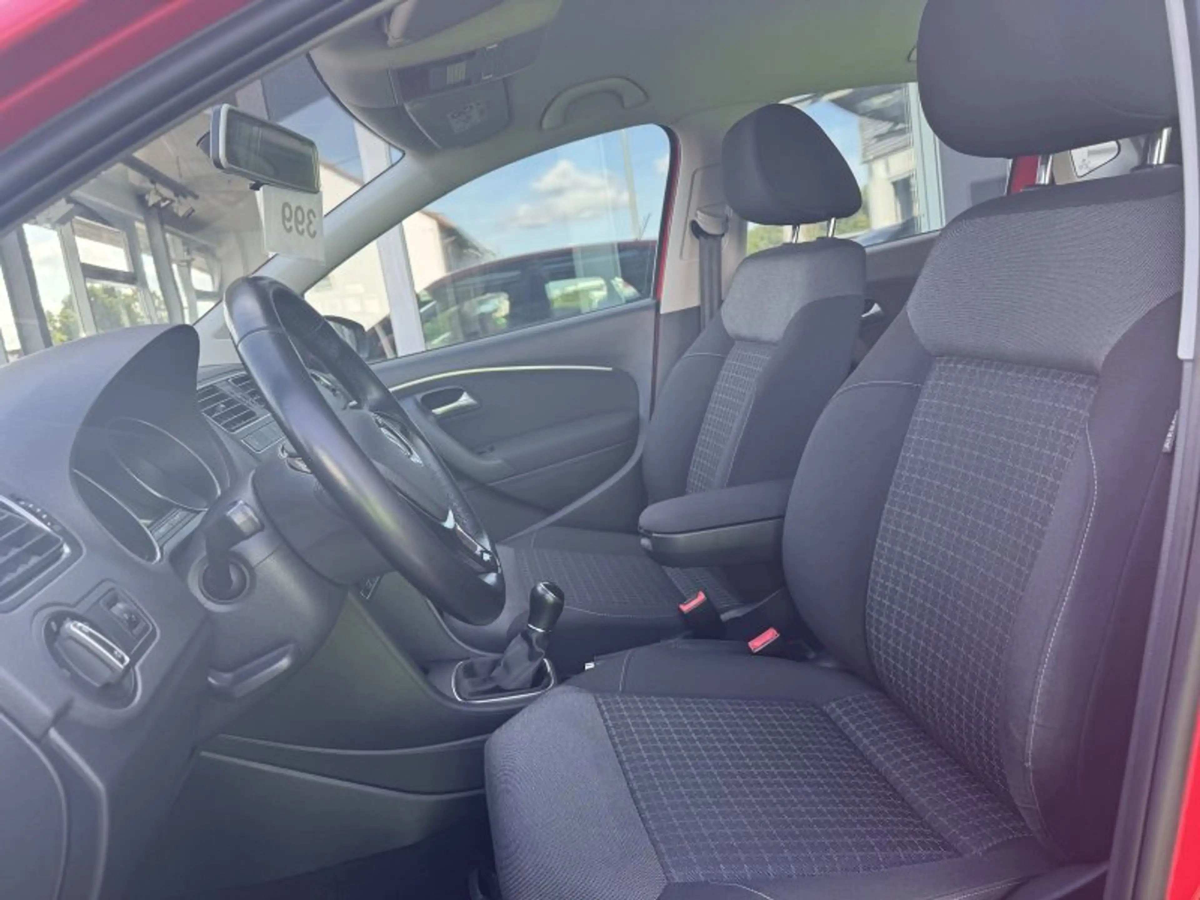Volkswagen Polo 1.0 Comfortline Navi Parktronic Climatronic Sitzhe — photo 8
