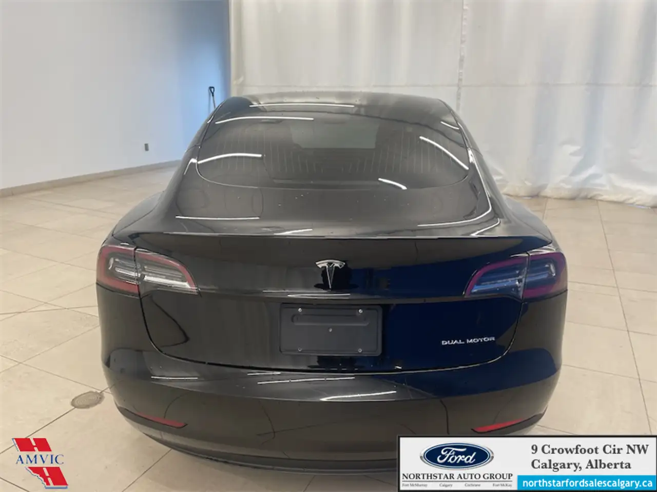 Tesla Model 3 photo Tesla Model 3