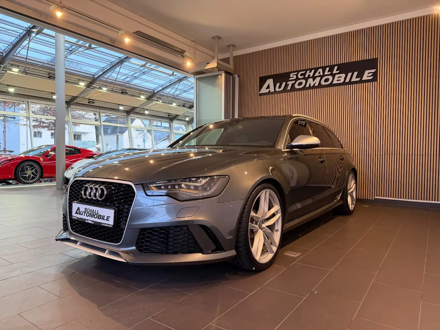 Audi RS6 Avant quattro BOSE/PANO/MASSAGE/HUD/DYNAMIC+ Grau - 1
