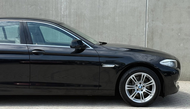 BMW 528 5-serie 528i Zwart 2010 NWE APK|NAP|LEDER|PDC|NAVI — photo 14