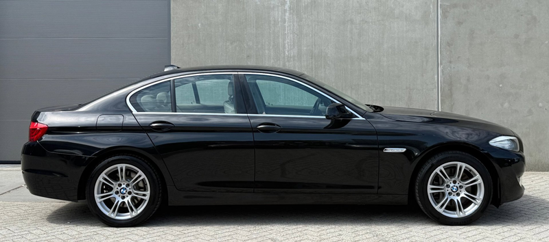 BMW 528 5-serie 528i Zwart 2010 NWE APK|NAP|LEDER|PDC|NAVI — photo 13