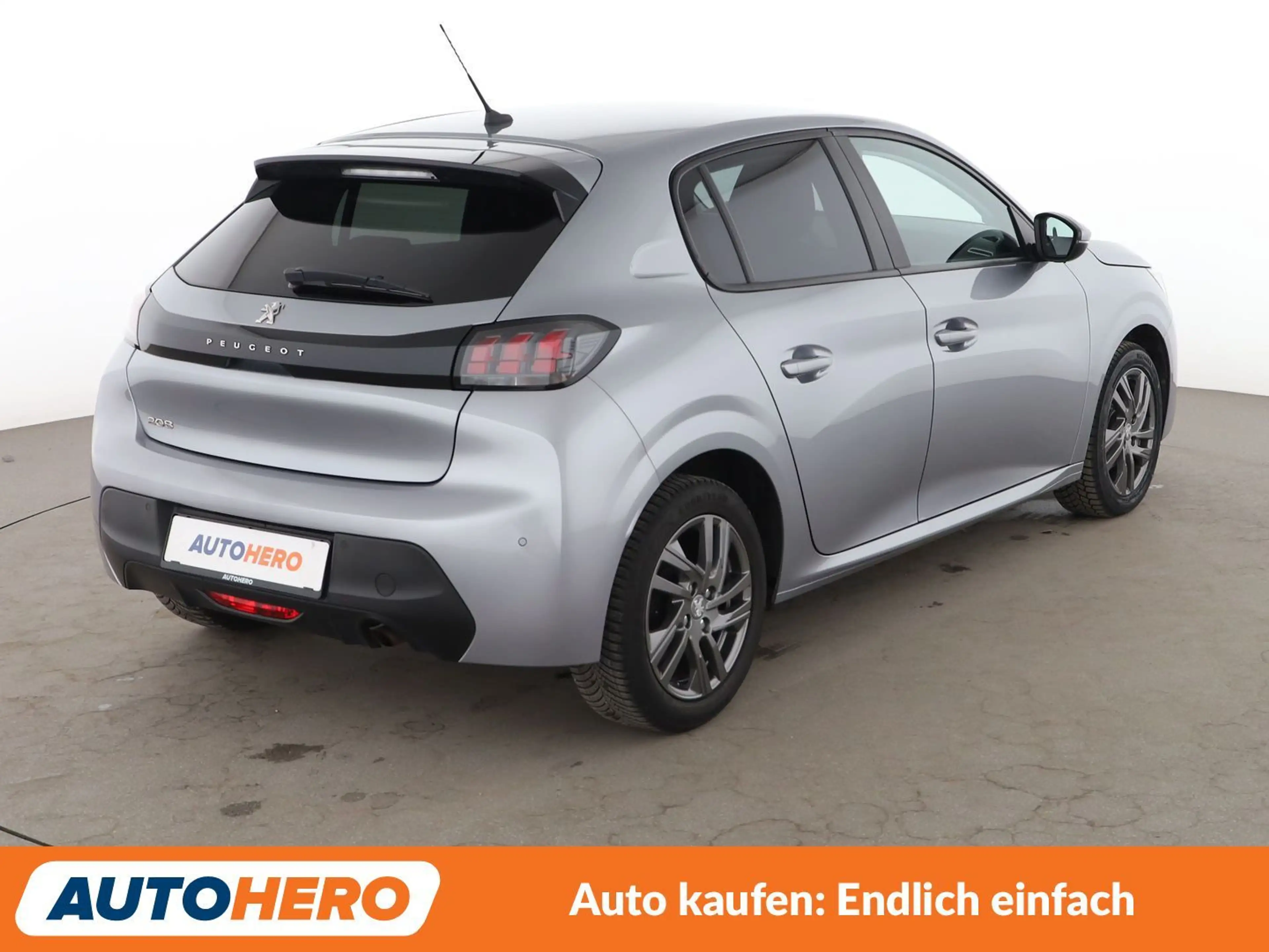 Peugeot 208 1.2 PureTech Active Pack*TEMPO*PDC*SHZ*KLIMA* — photo 6
