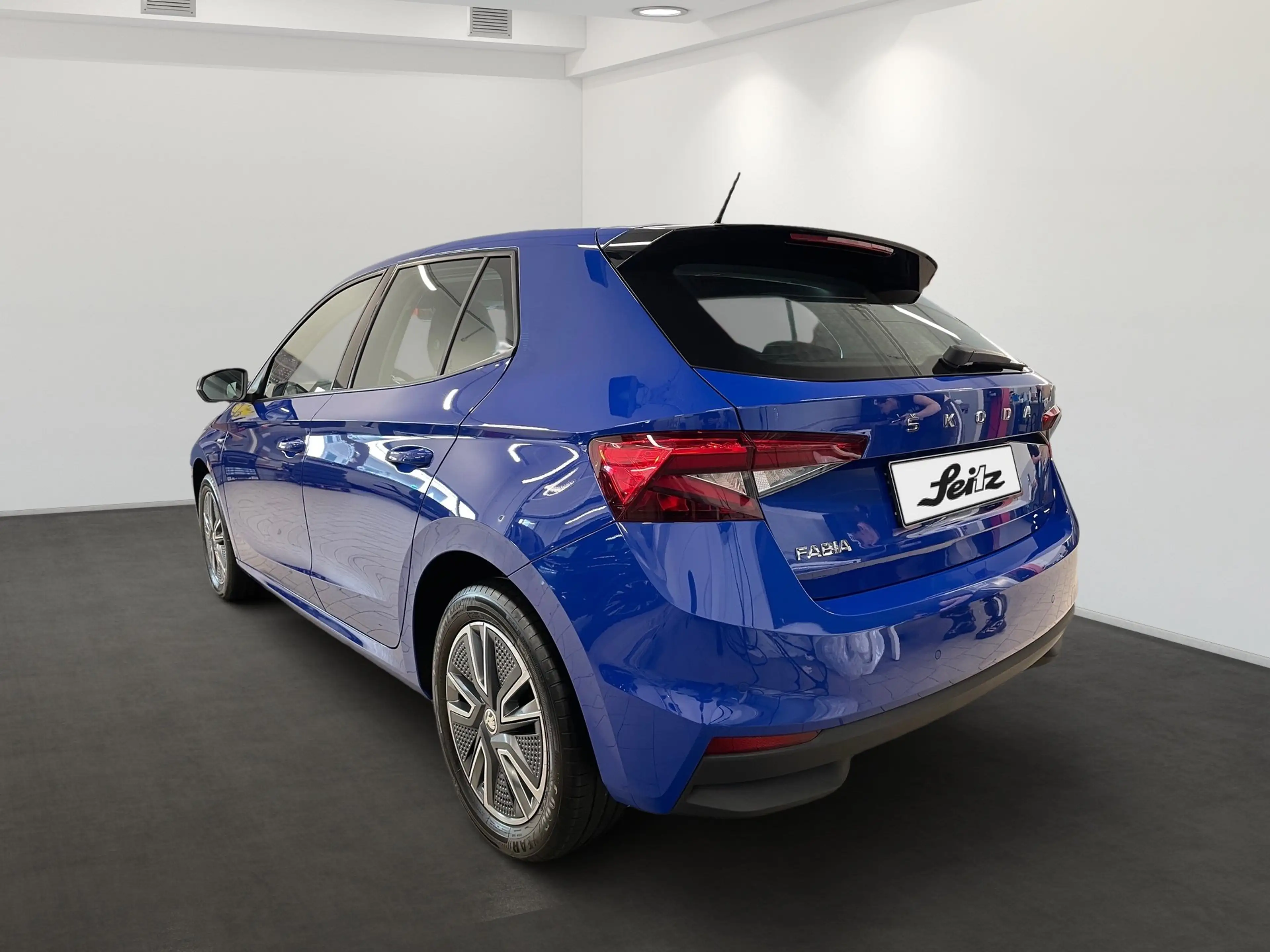 Skoda Fabia 1.0 TSI Tour *AHK*PARKSENSOR*LED* — photo 5