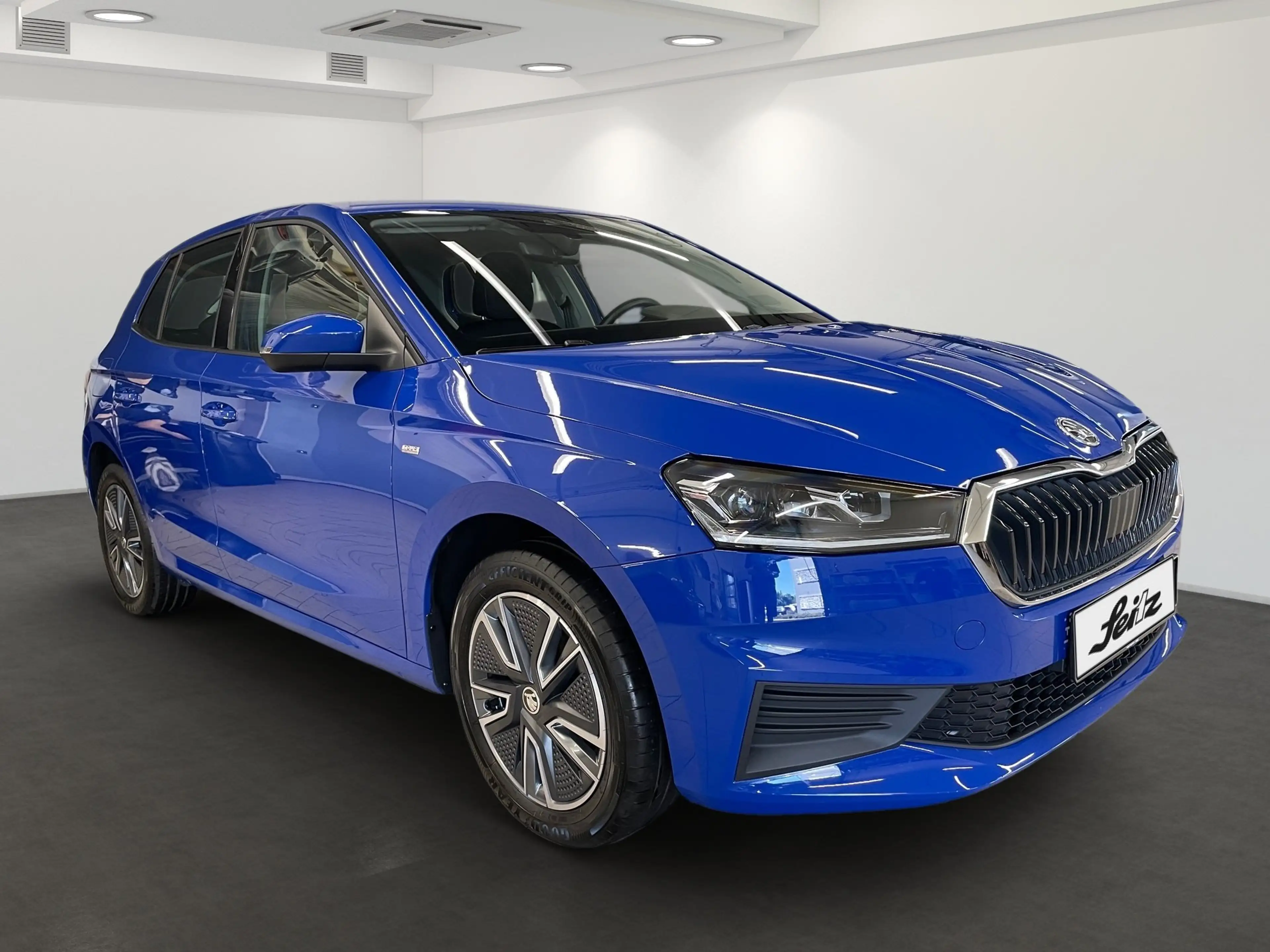 Skoda Fabia 1.0 TSI Tour *AHK*PARKSENSOR*LED* — photo 3