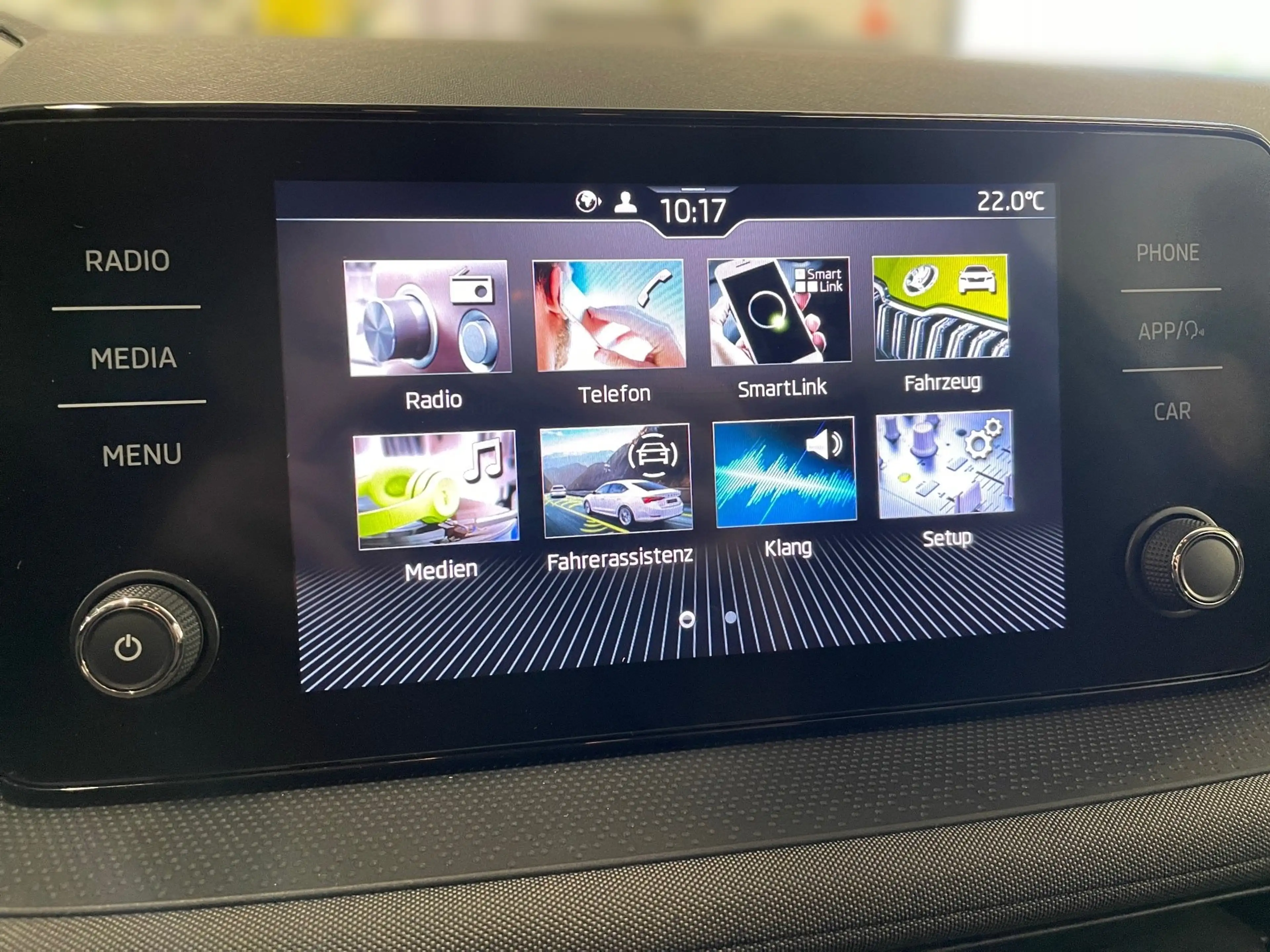 Skoda Fabia 1.0 TSI Tour *AHK*PARKSENSOR*LED* — photo 13