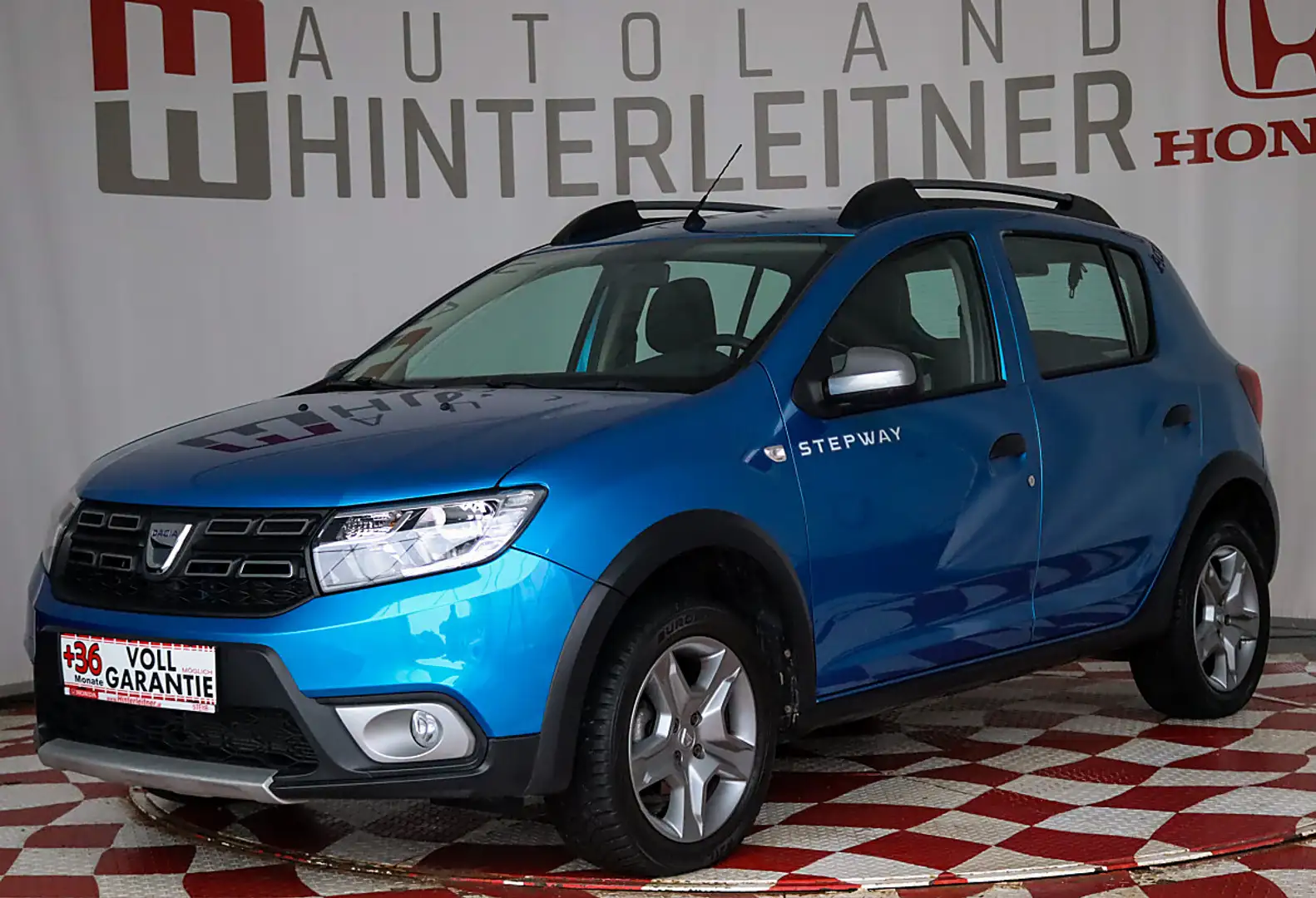 Dacia Sandero Stepway TCe AUTOMATIK ERSTBESITZ Blau - 1