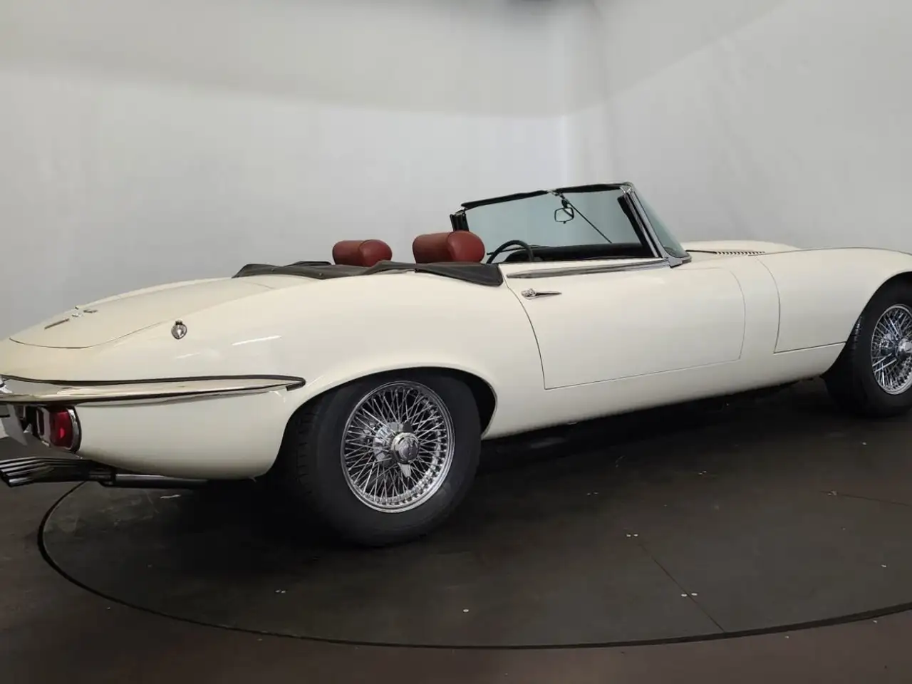 Jaguar E-Type type E Séries 3 V12 cabriolet, foto 4
