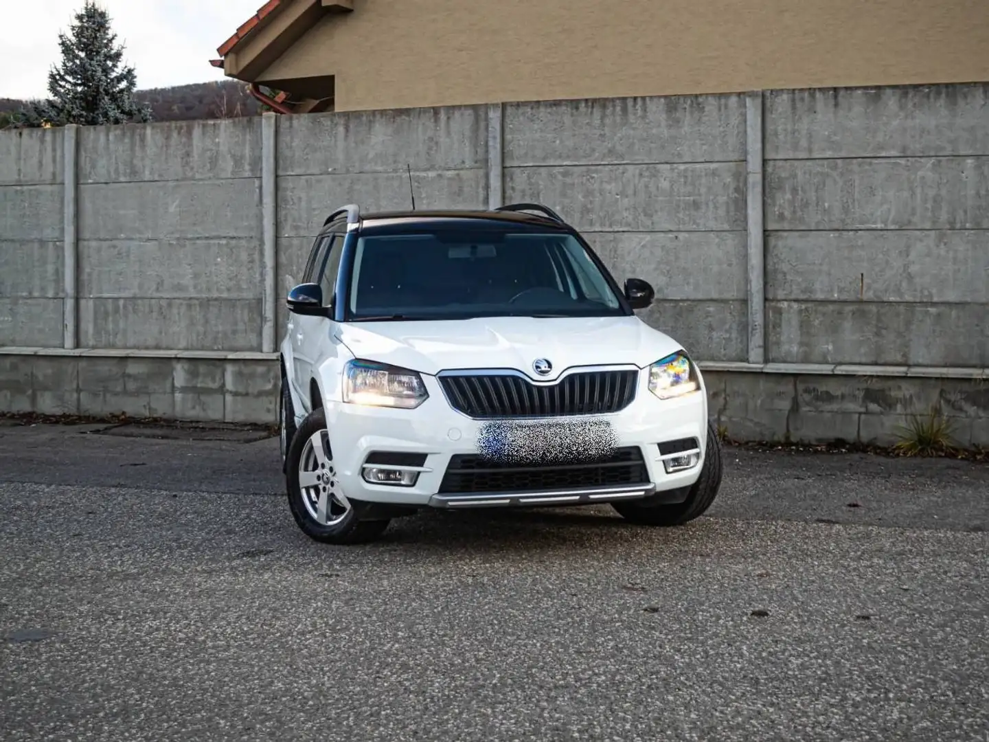 Skoda Yeti Yeti 2.0 TDI 4x4 Active Weiß - 2