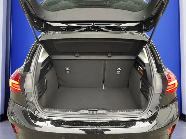 Ford Focus view 7