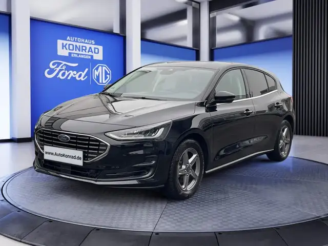 Ford Focus main image