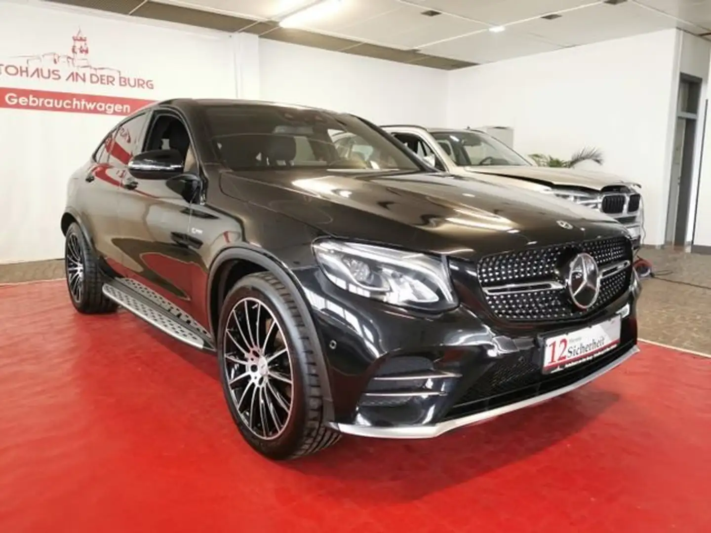Mercedes-Benz GLC 43 AMG Coupe 4Matic 9G-TRONIC+2.HAND Fekete - 1