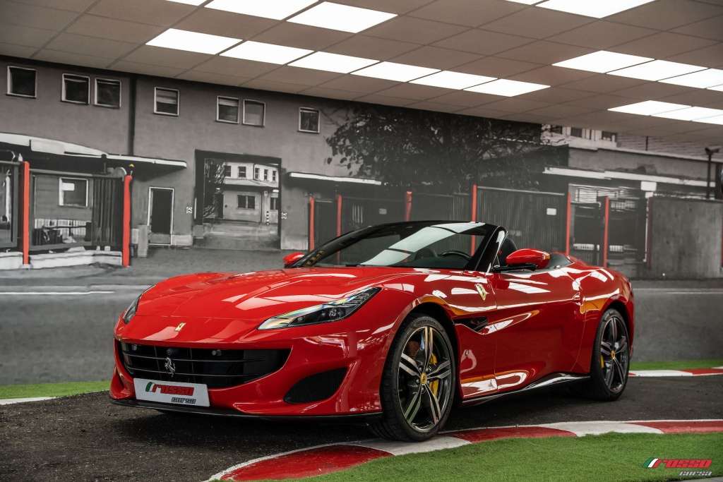 Ferrari Portofino - foto 1