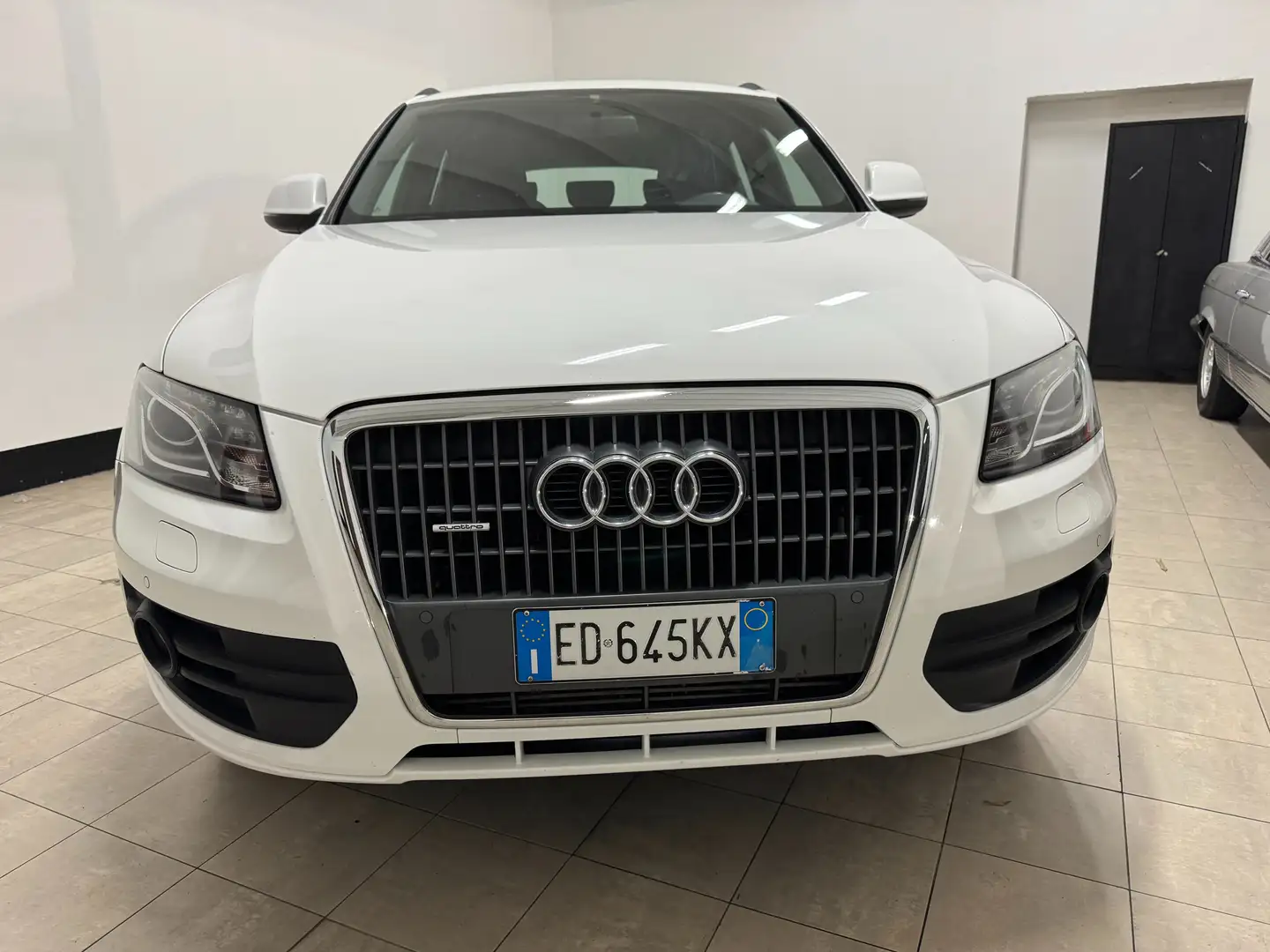 Audi Q5 Q5 I 2008 2.0 tdi quattro 170cv s-tronic S-LINE Bianco - 1
