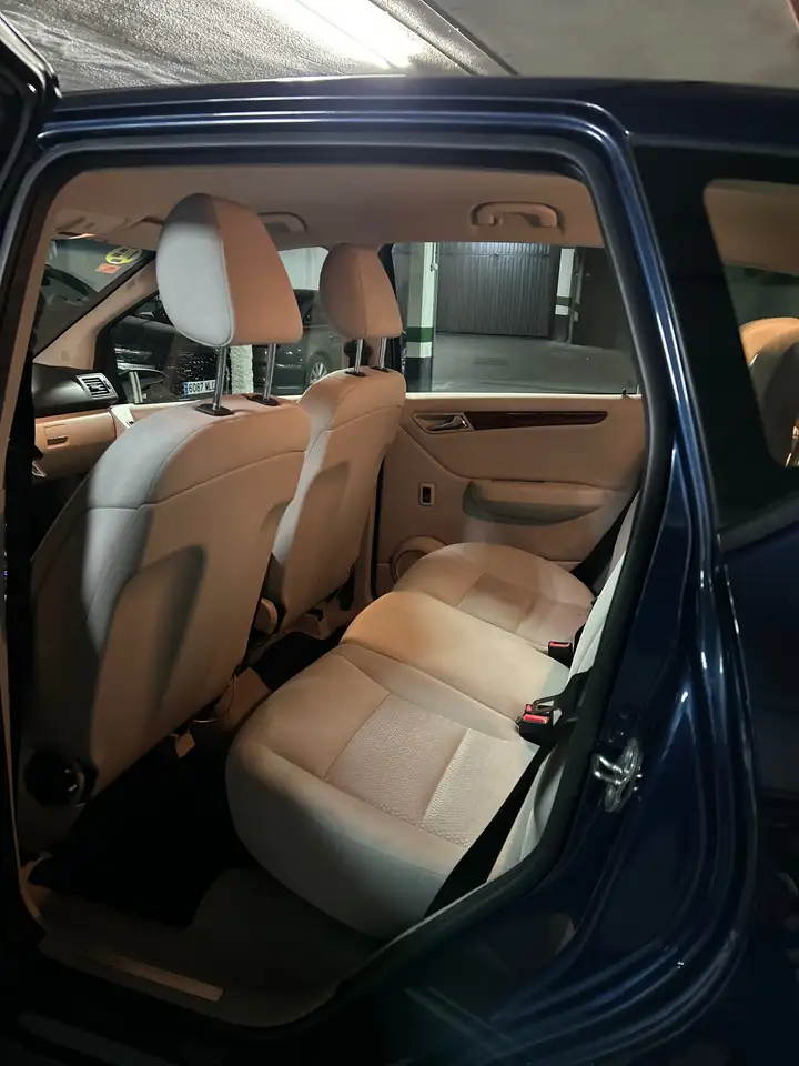 Mercedes-Benz A 180CDI Autotronic, foto 3