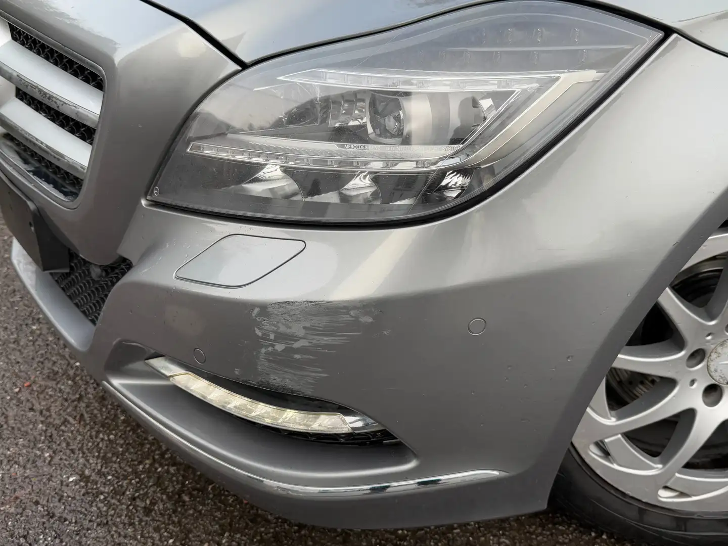 Mercedes-Benz CLS 250 CDI+BOITE AUTO+NAVI+CUIR+TOIT OUVR+JANTES+EU 5 Gri - 2