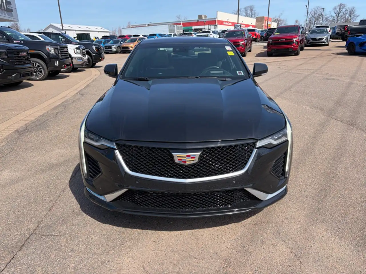 Cadillac CT4 снимка Cadillac CT4