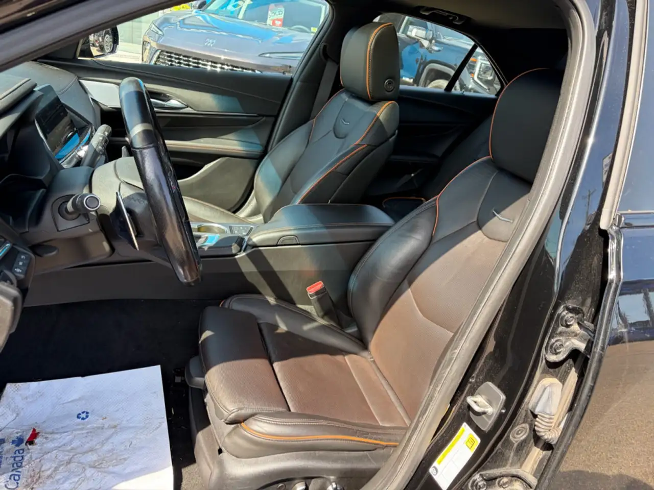 Cadillac CT4 снимка Cadillac CT4