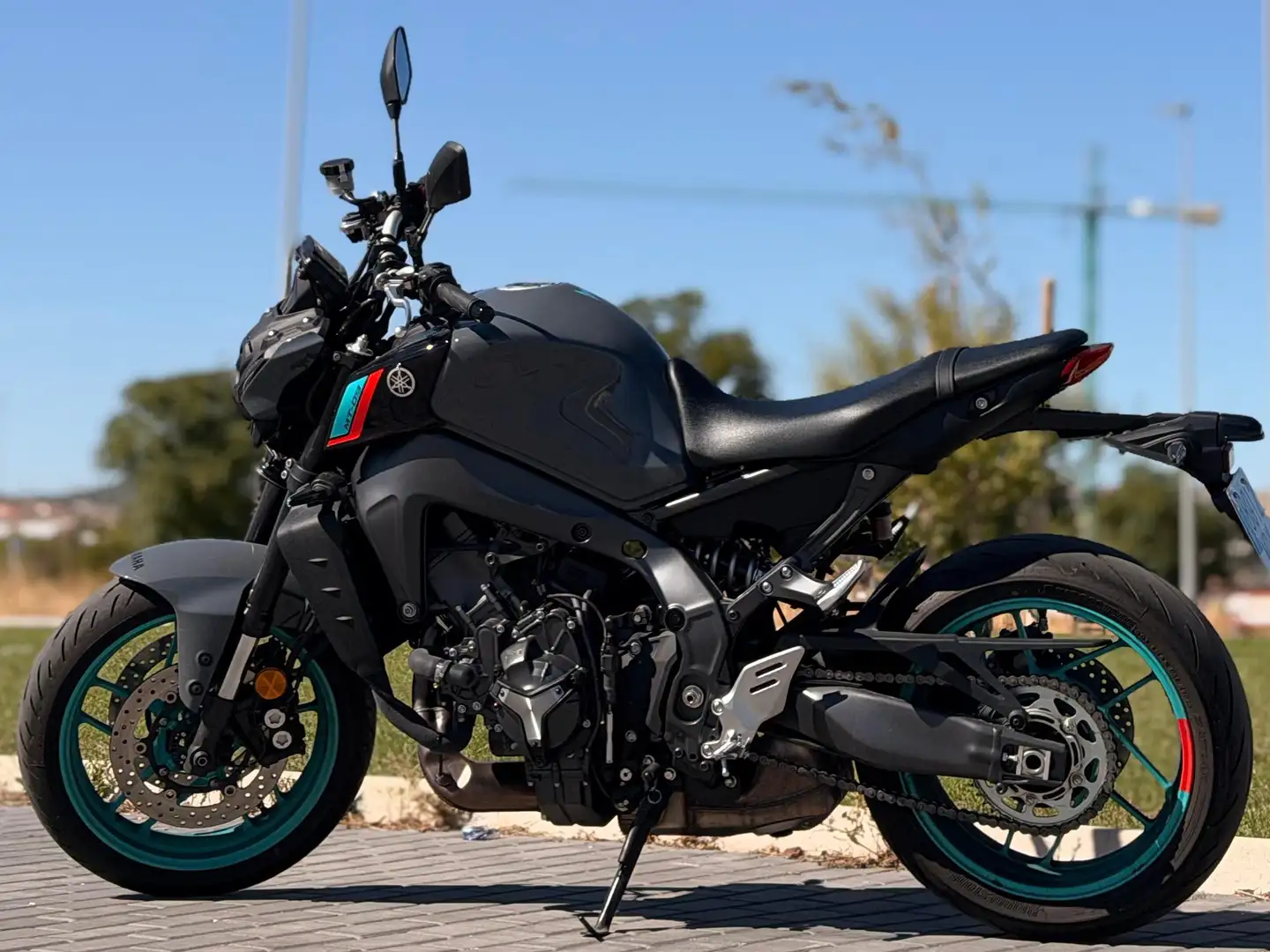 Yamaha MT-09 35Kw Burdeos - 2