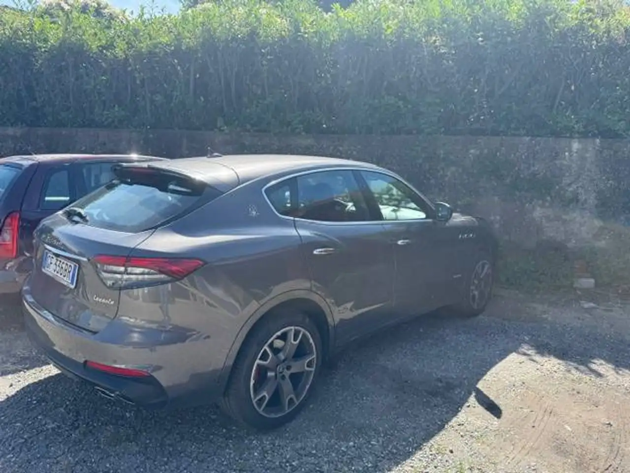 Maserati Levante 2021