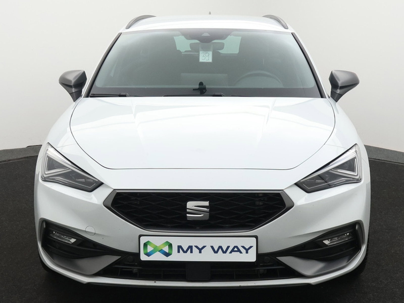 SEAT Leon Leon ST 1.5TSI FR EDITION *NAVI*VIRYUAL COCKPIT*KEYLESS GO*ACC*PDC*...* — photo 5