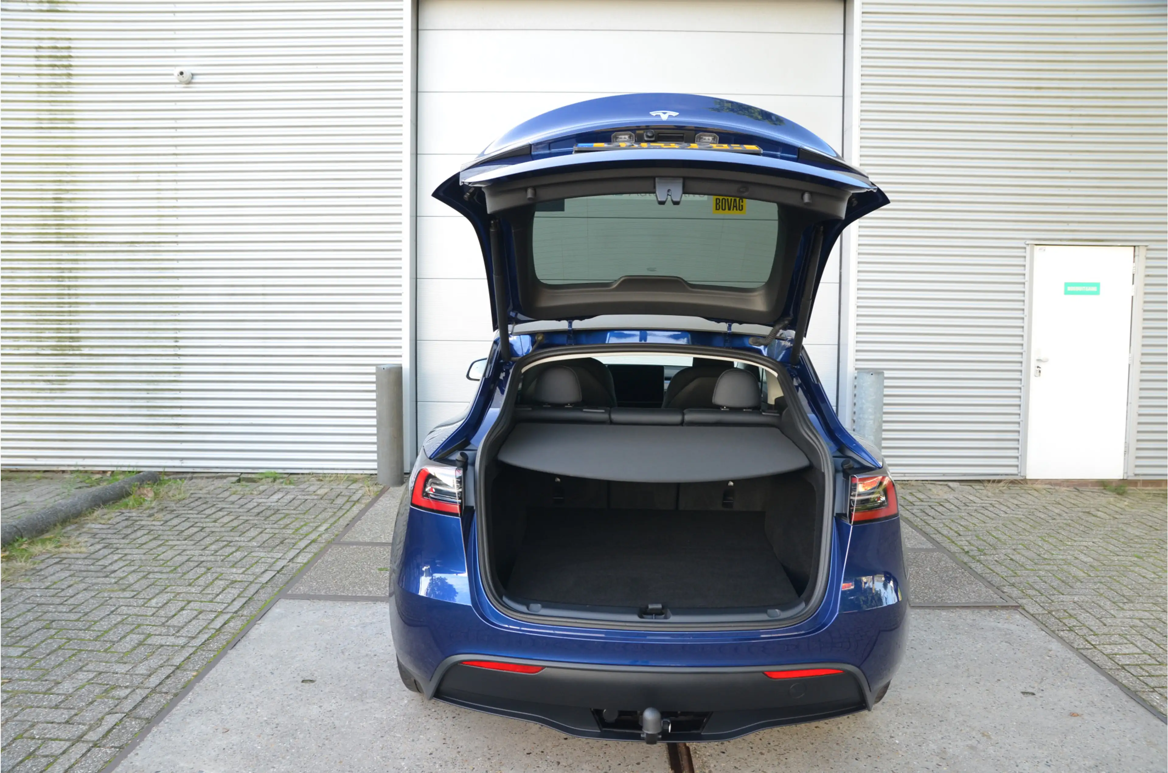 Tesla Model Y Long Range AWD 75 kWh Trekhaak (1.600kg), AutoPilo — photo 35