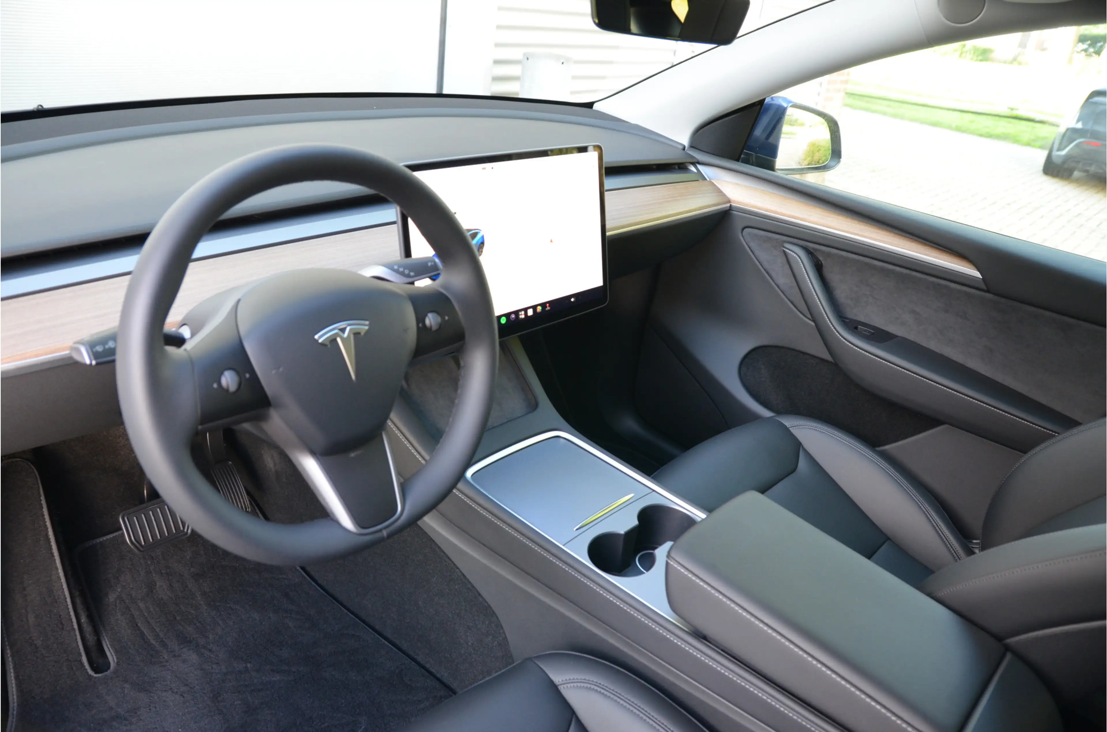 Tesla Model Y Long Range AWD 75 kWh Trekhaak (1.600kg), AutoPilo — photo 11