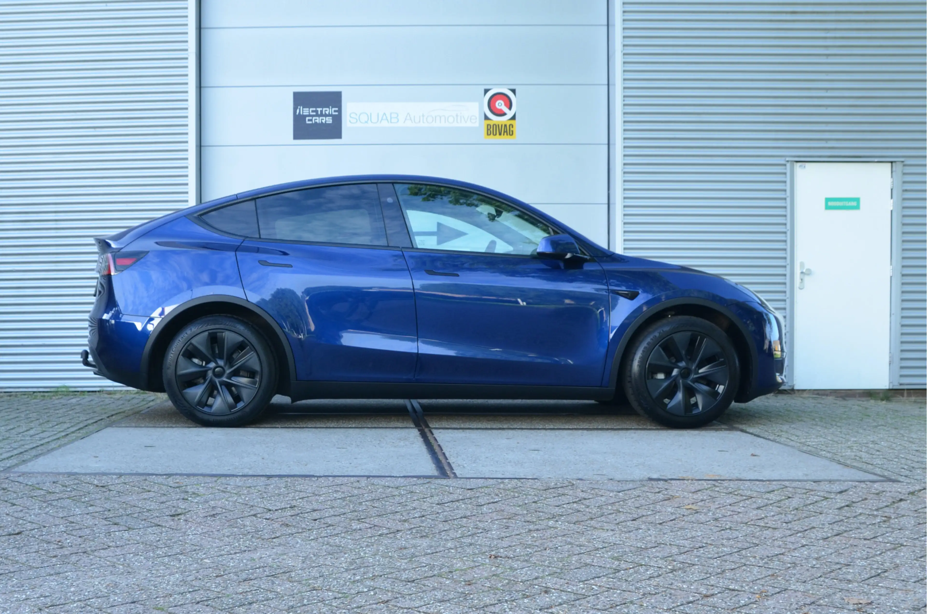 Tesla Model Y Long Range AWD 75 kWh Trekhaak (1.600kg), AutoPilo — photo 8