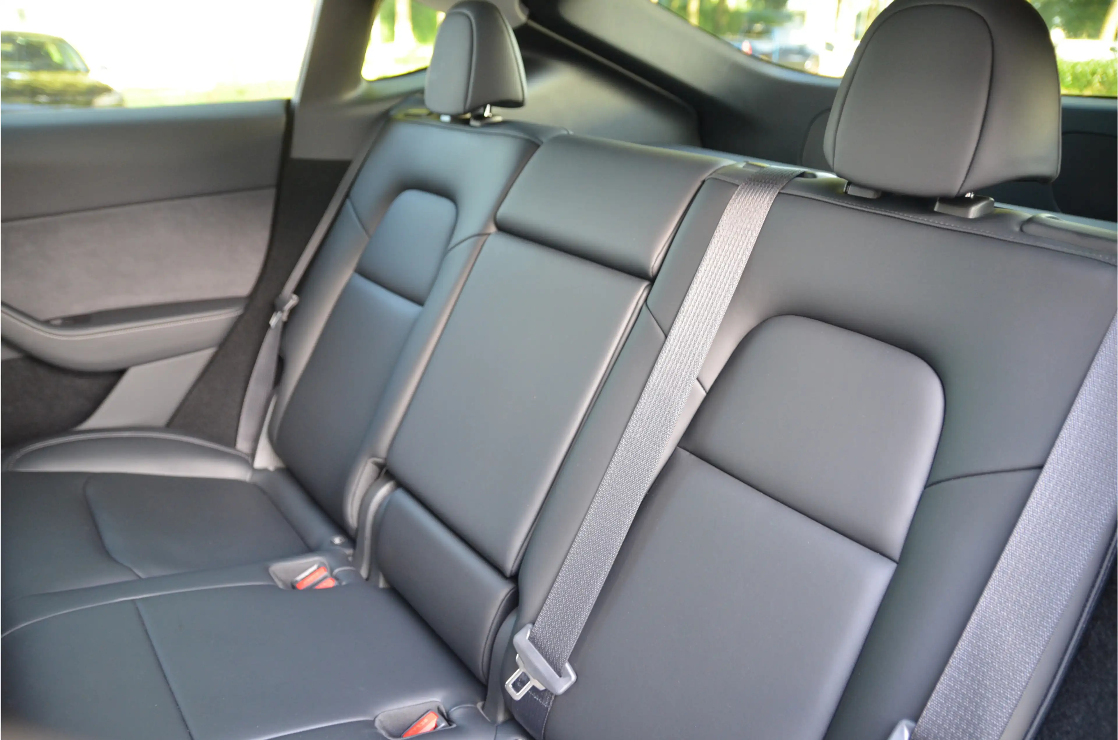 Tesla Model Y Long Range AWD 75 kWh Trekhaak (1.600kg), AutoPilo — photo 14