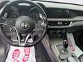 Alfa Romeo Stelvio First Edition 2,0 ATX AWD First Edition Light Schwarz - thumbnail 8
