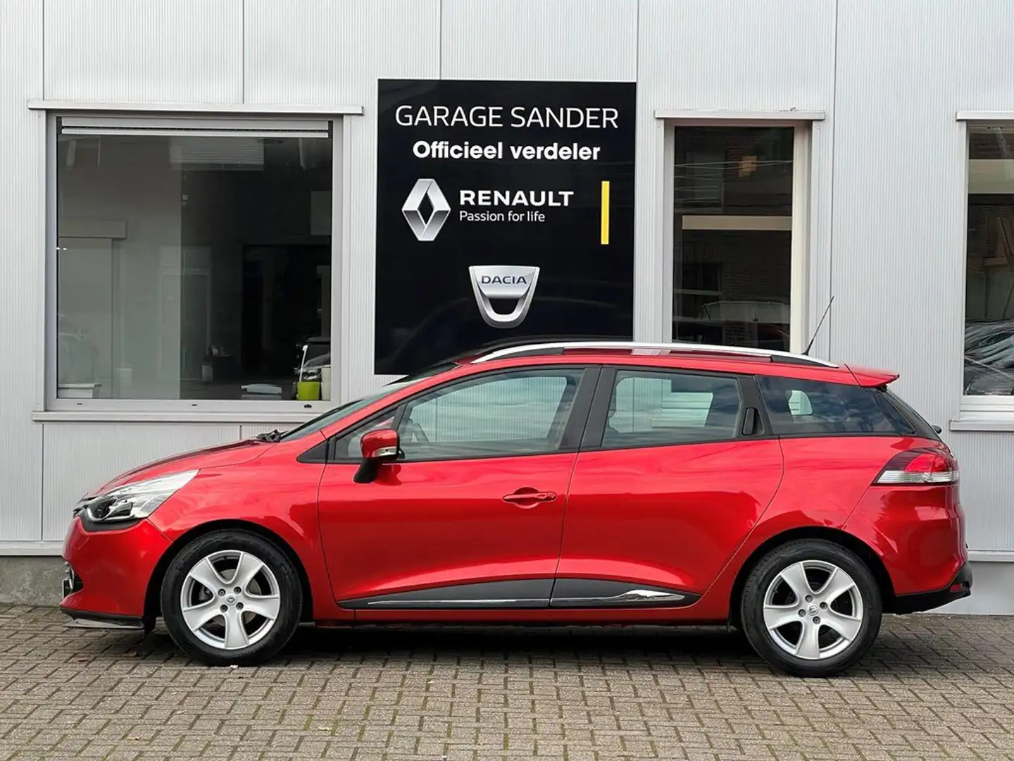 Renault Clio TCe 120 Pk Zen * Automaat * Rouge - 2