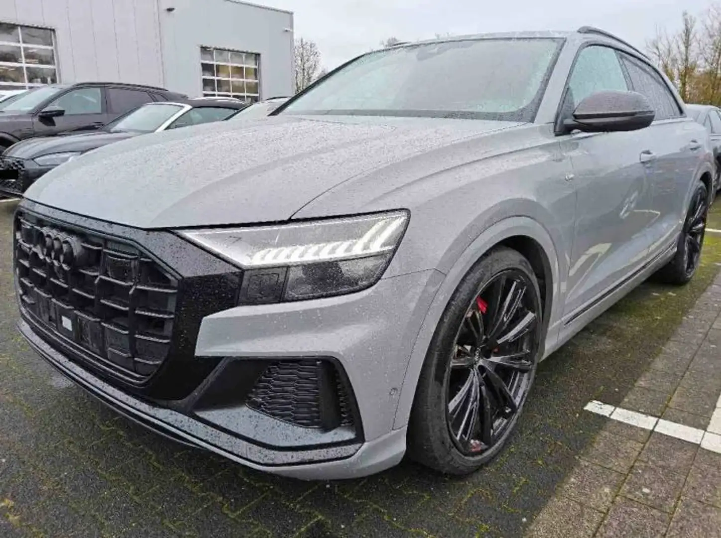 Audi Q8 45TDI qu compet.+ B&O LUFT STANDHZ PANO AHK Grau - 1