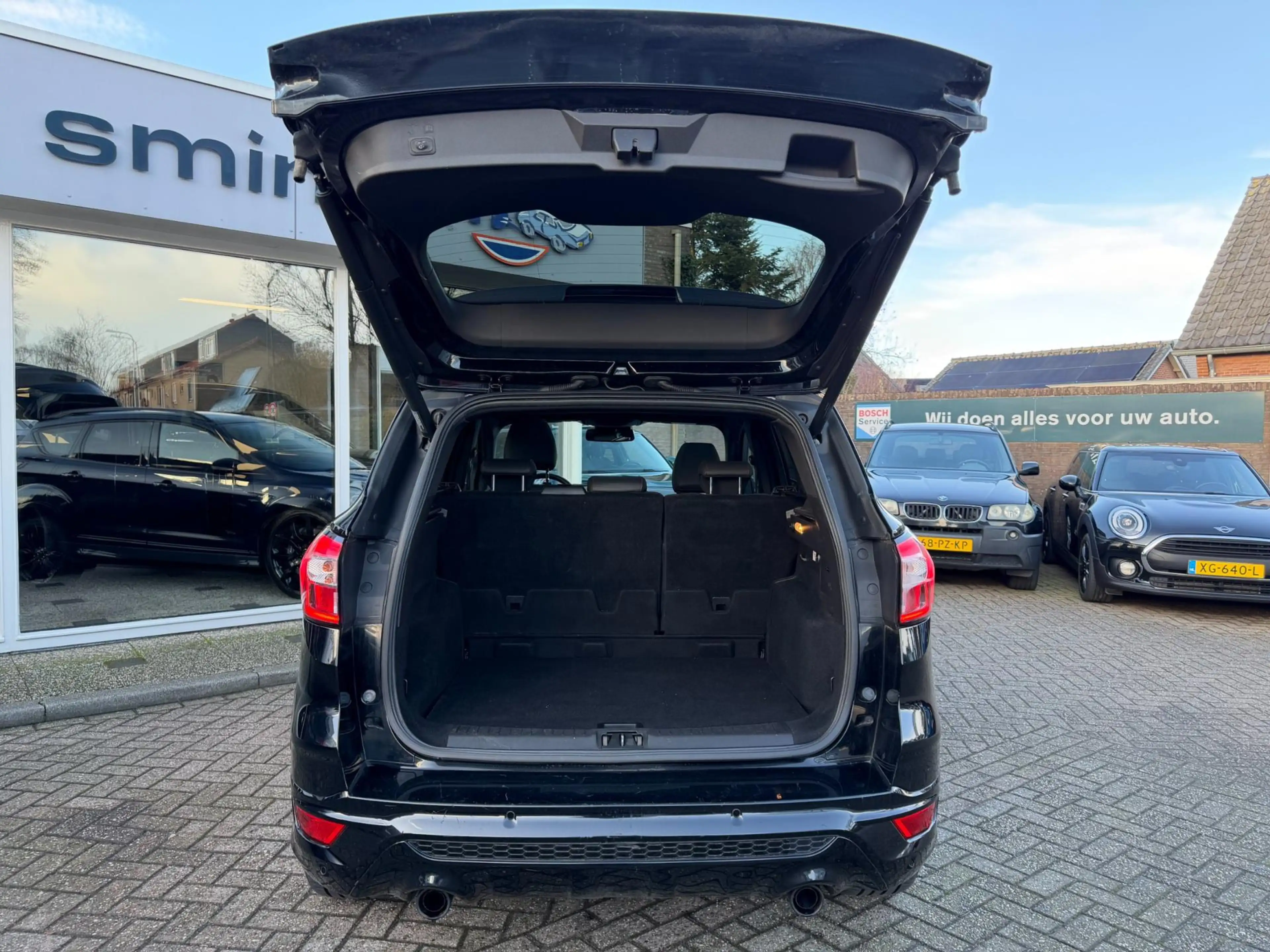 Ford Kuga 1.5 EcoBoost Vignale — photo 32