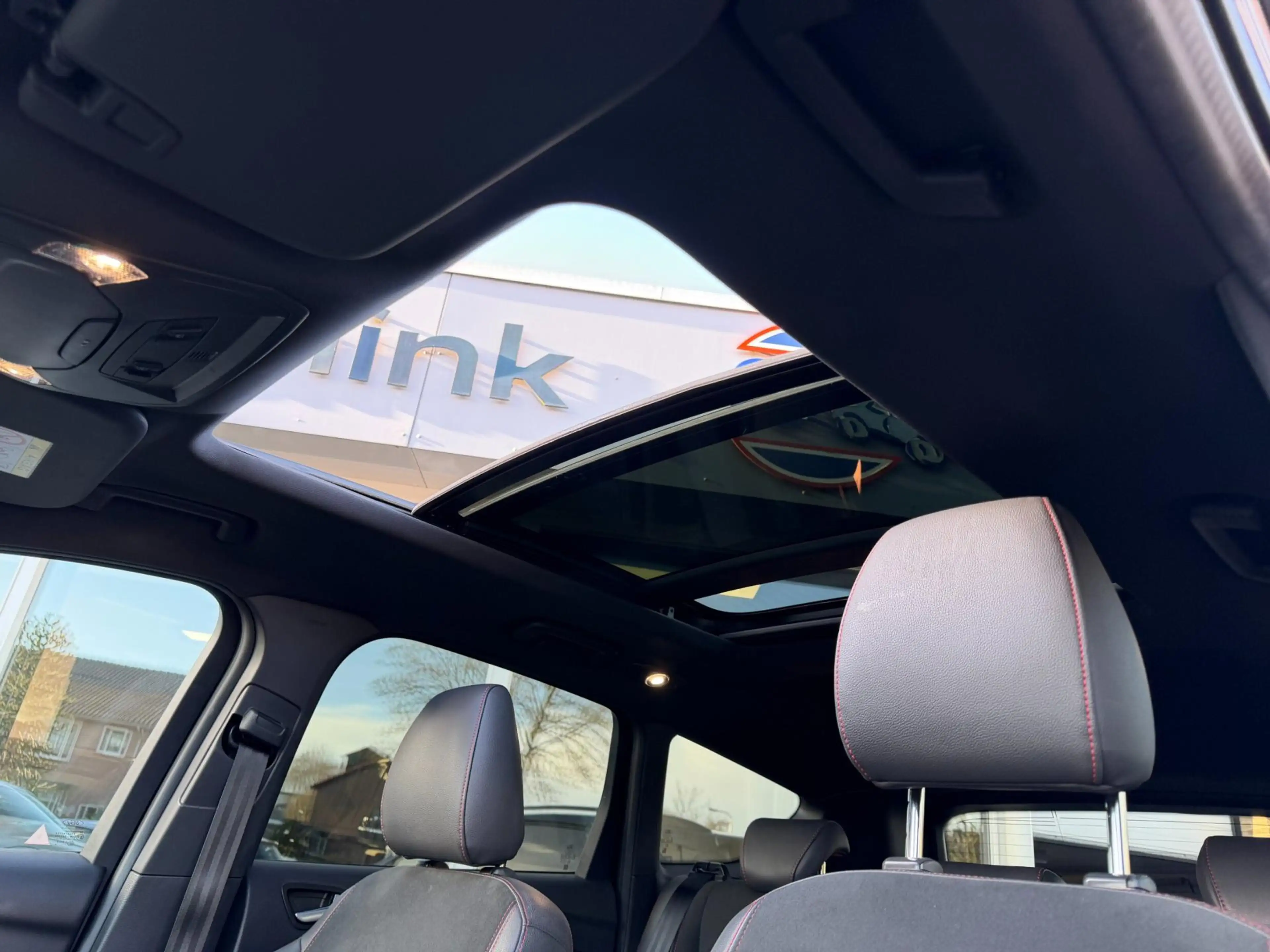 Ford Kuga 1.5 EcoBoost Vignale — photo 9