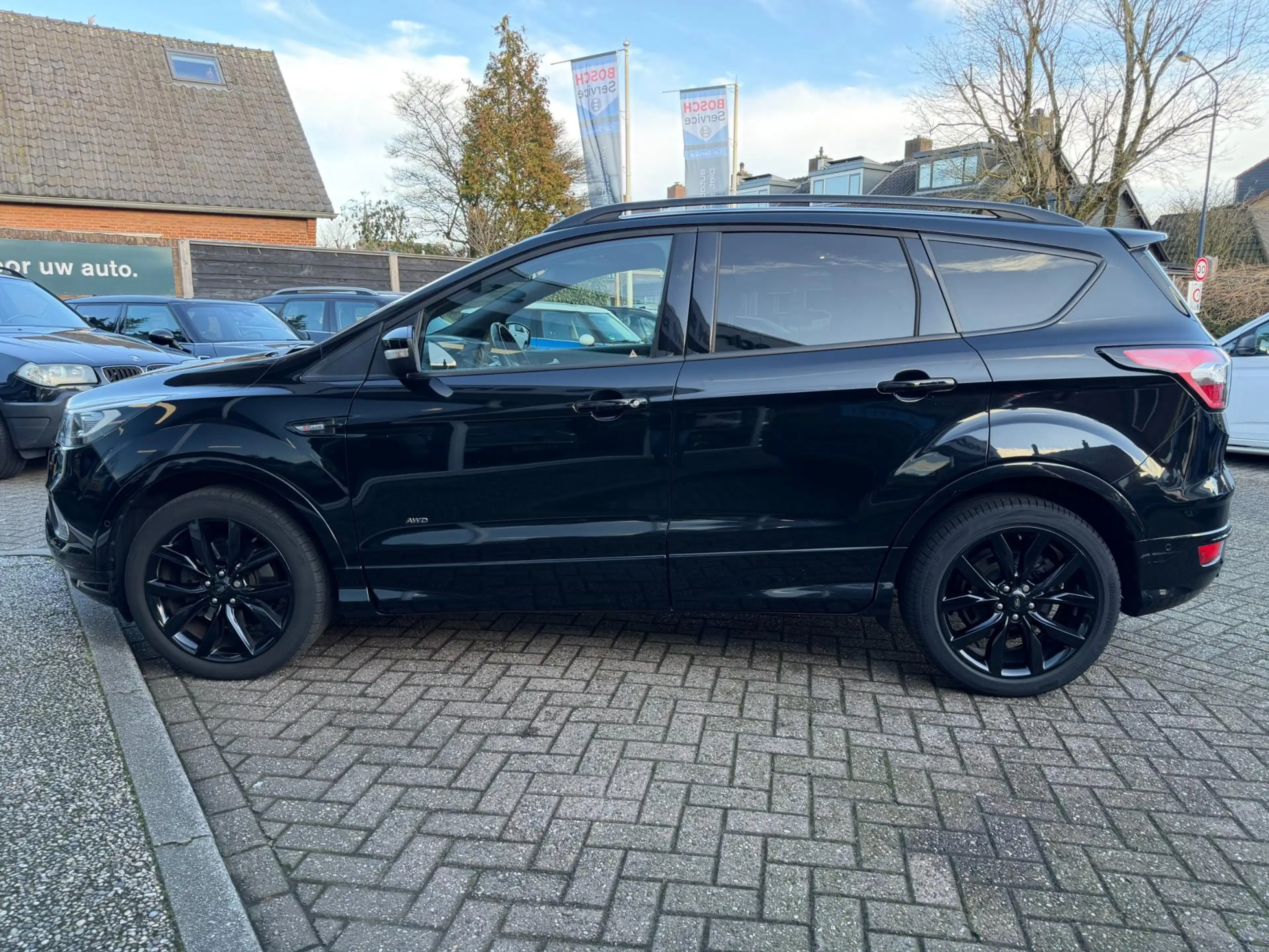 Ford Kuga 1.5 EcoBoost Vignale — photo 37