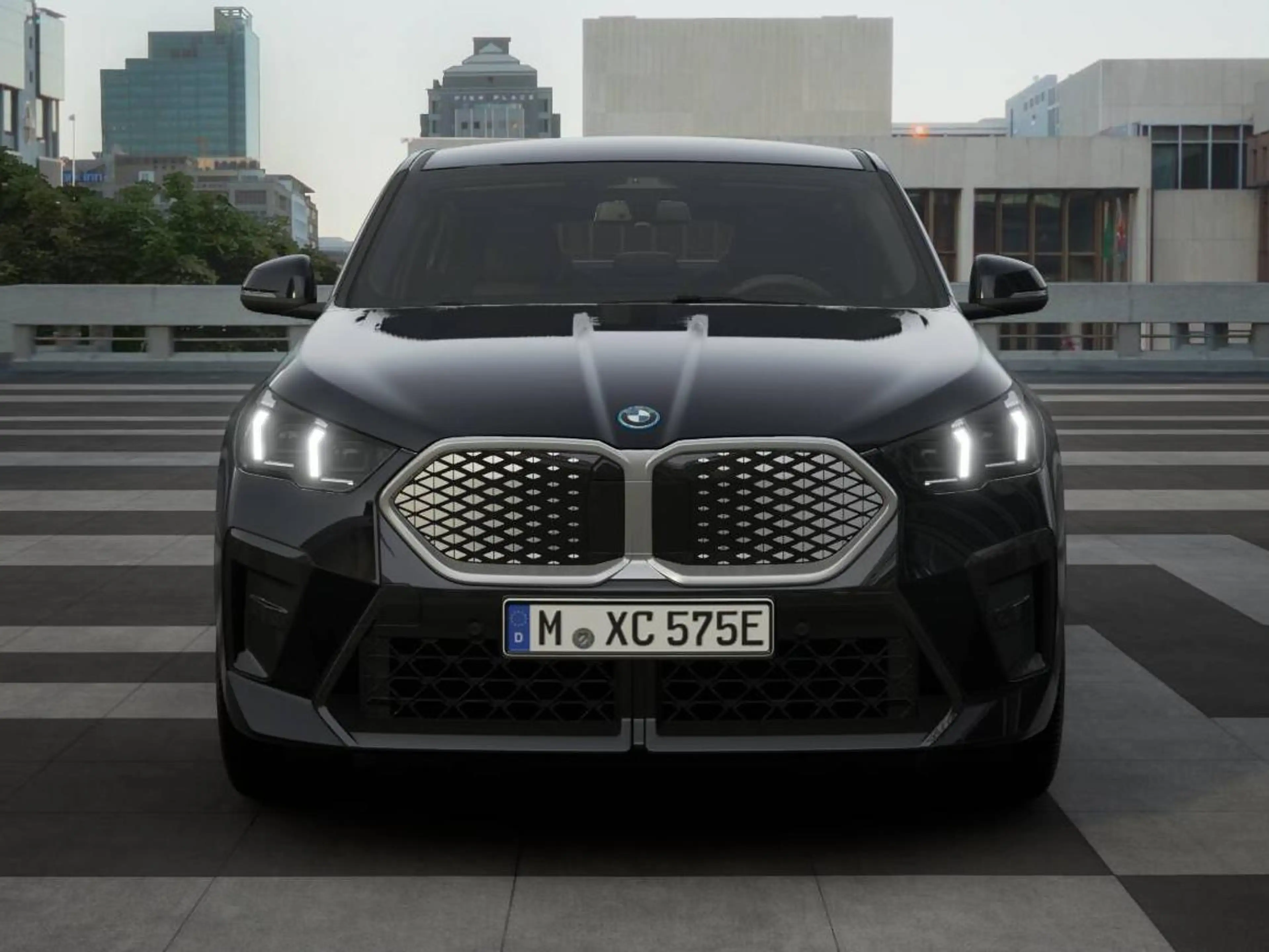 BMW iX2 eDrive20 M Edition — photo 3