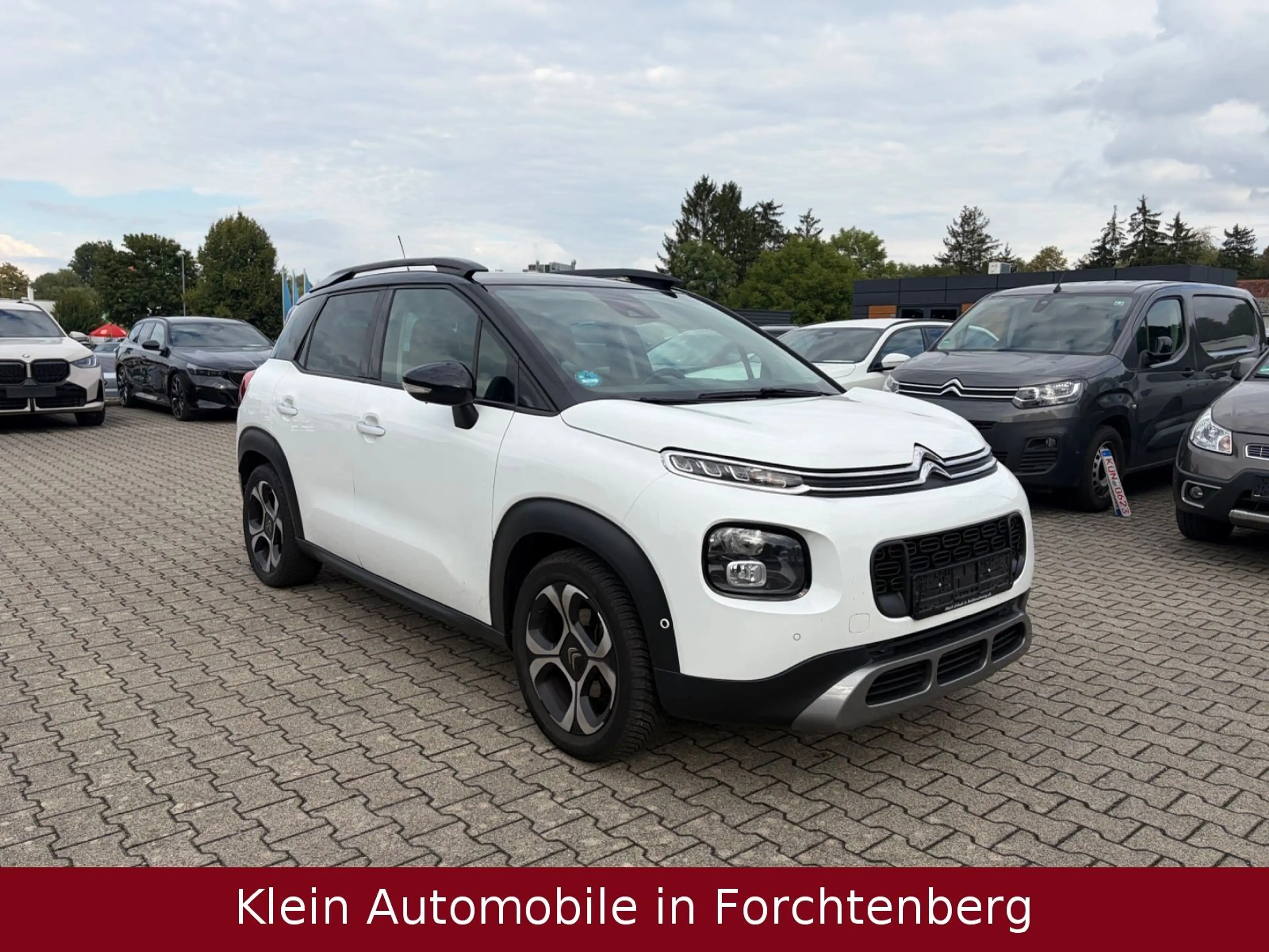 Citroen C3 Aircross Shine Leder Pano HUD Navi Kamera PDC — photo 3