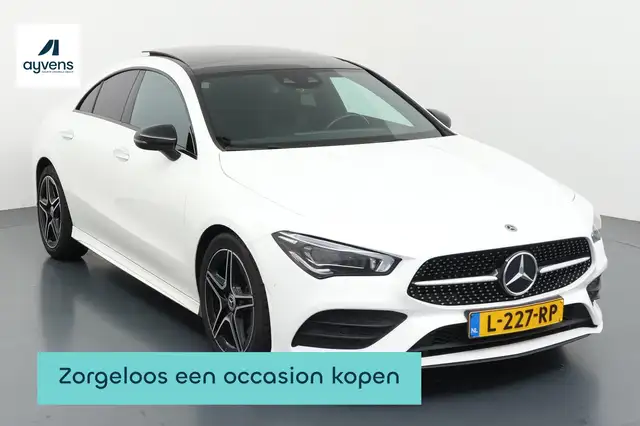 Mercedes-Benz CLA 200 Business Solution AMG Sportieve AMG-styling met ee