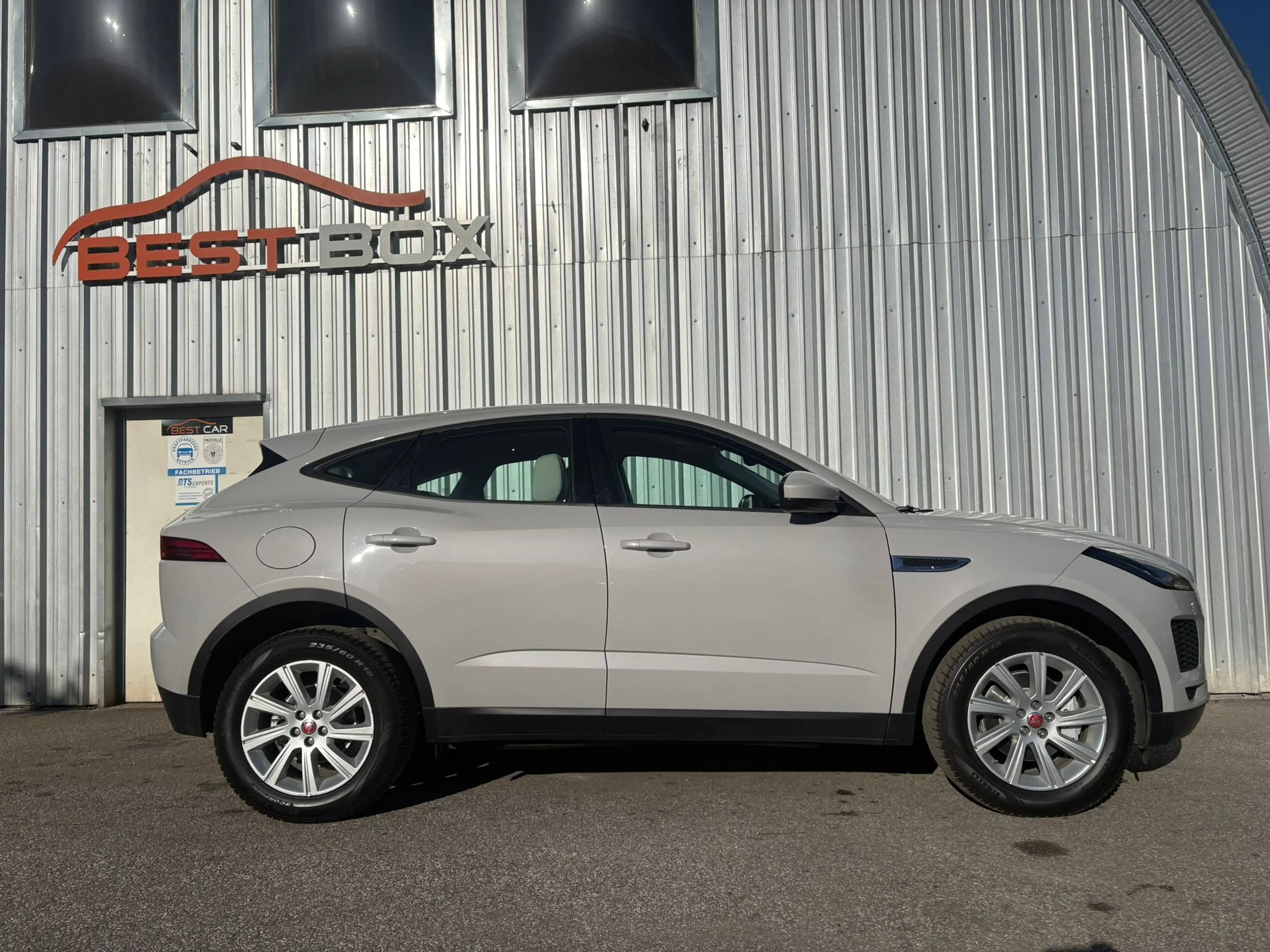 Jaguar E-Pace E-Pace 2.0DI4 D150 S S — photo 8