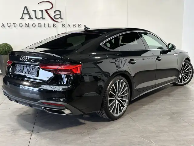 Audi A5 view 4