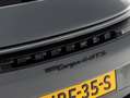 Porsche 992 Targa 4 GTS Grau - thumbnail 27