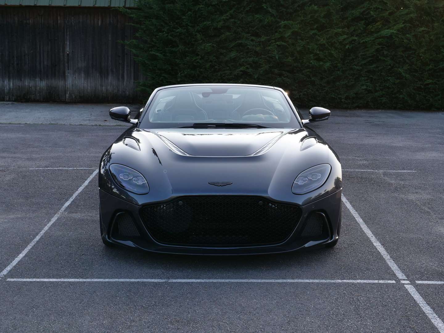 Aston Martin DBS Volante 5.2 Biturbo V12 Superleggera Ultimate -  - Joinsteer - #2