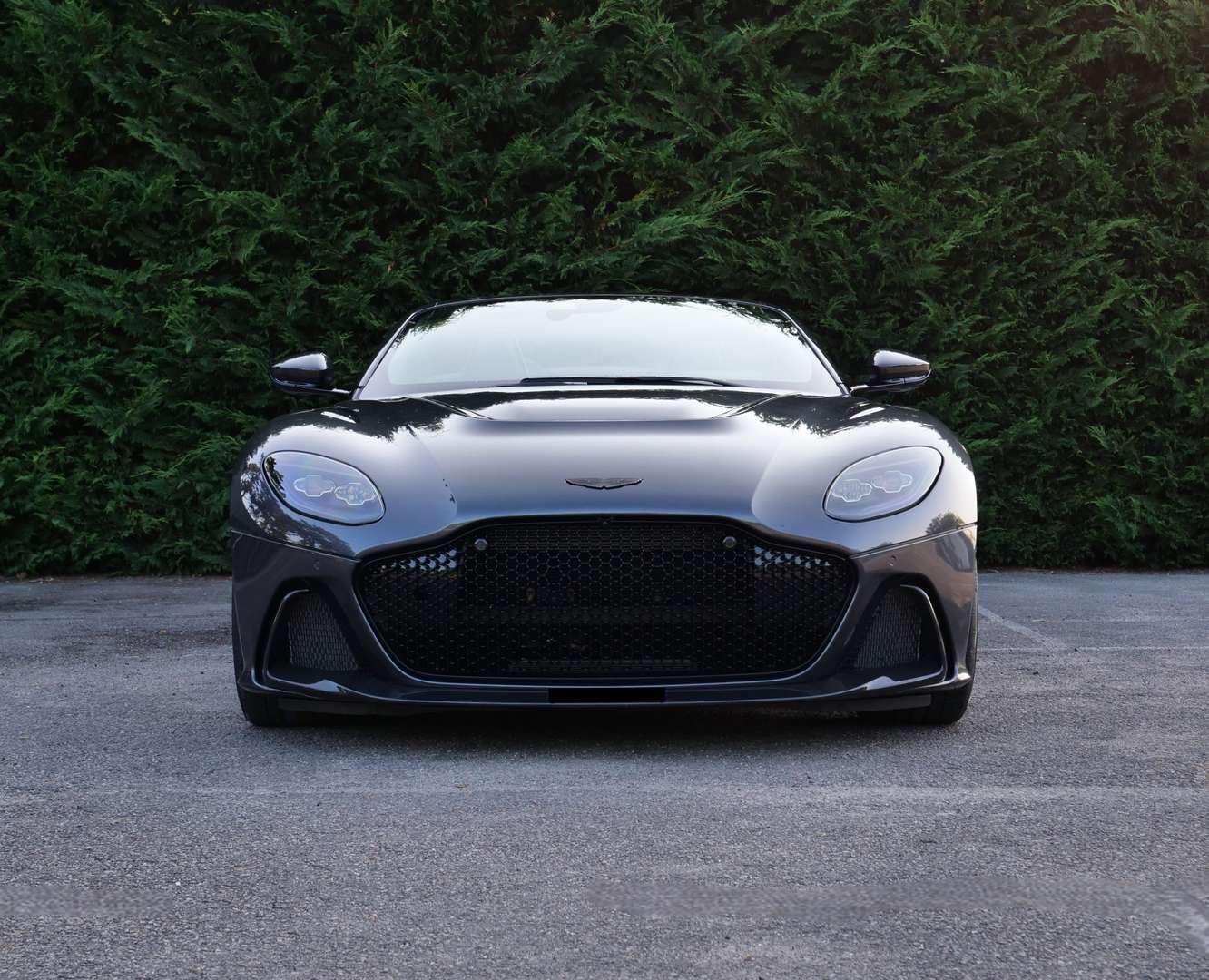 Aston Martin DBS Volante 5.2 Biturbo V12 Superleggera Ultimate -  - Joinsteer - #3