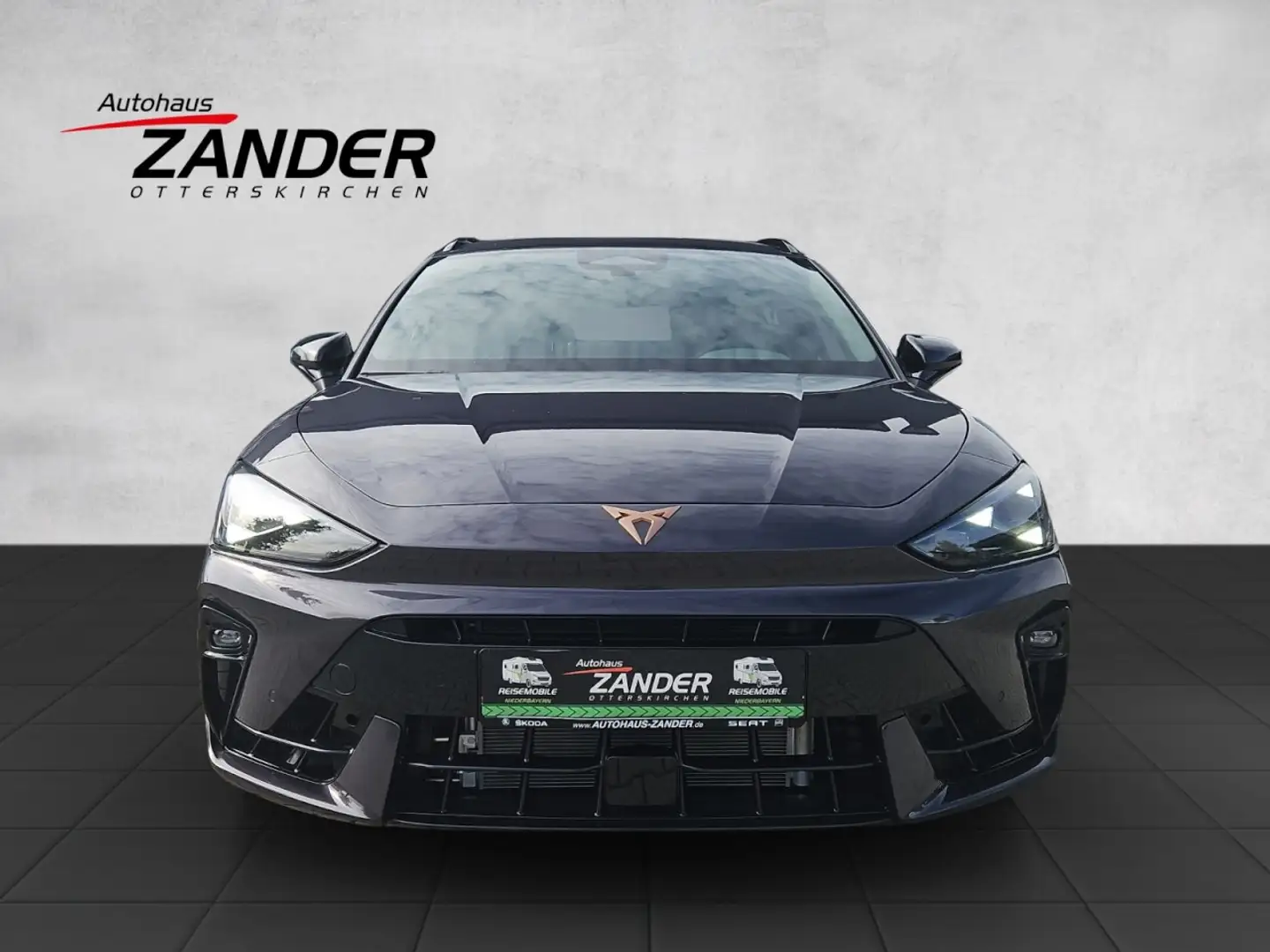 CUPRA Leon SP 2.0 TSI 245 kW 4Drive VZ EXTREME AHK Mauve - 2