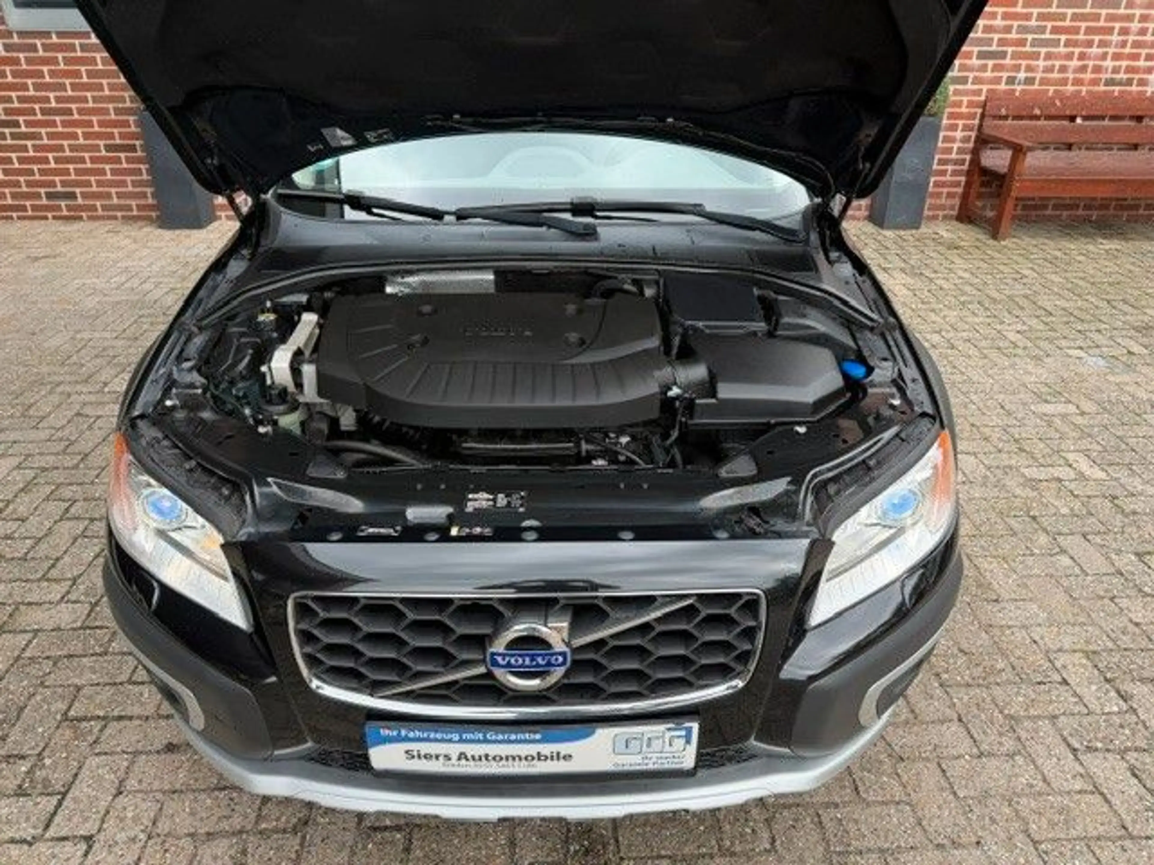 Volvo XC70 SUMM D4 AWD,STANDHEIZUNG,DACH,DAB,POLESTAR — photo 15